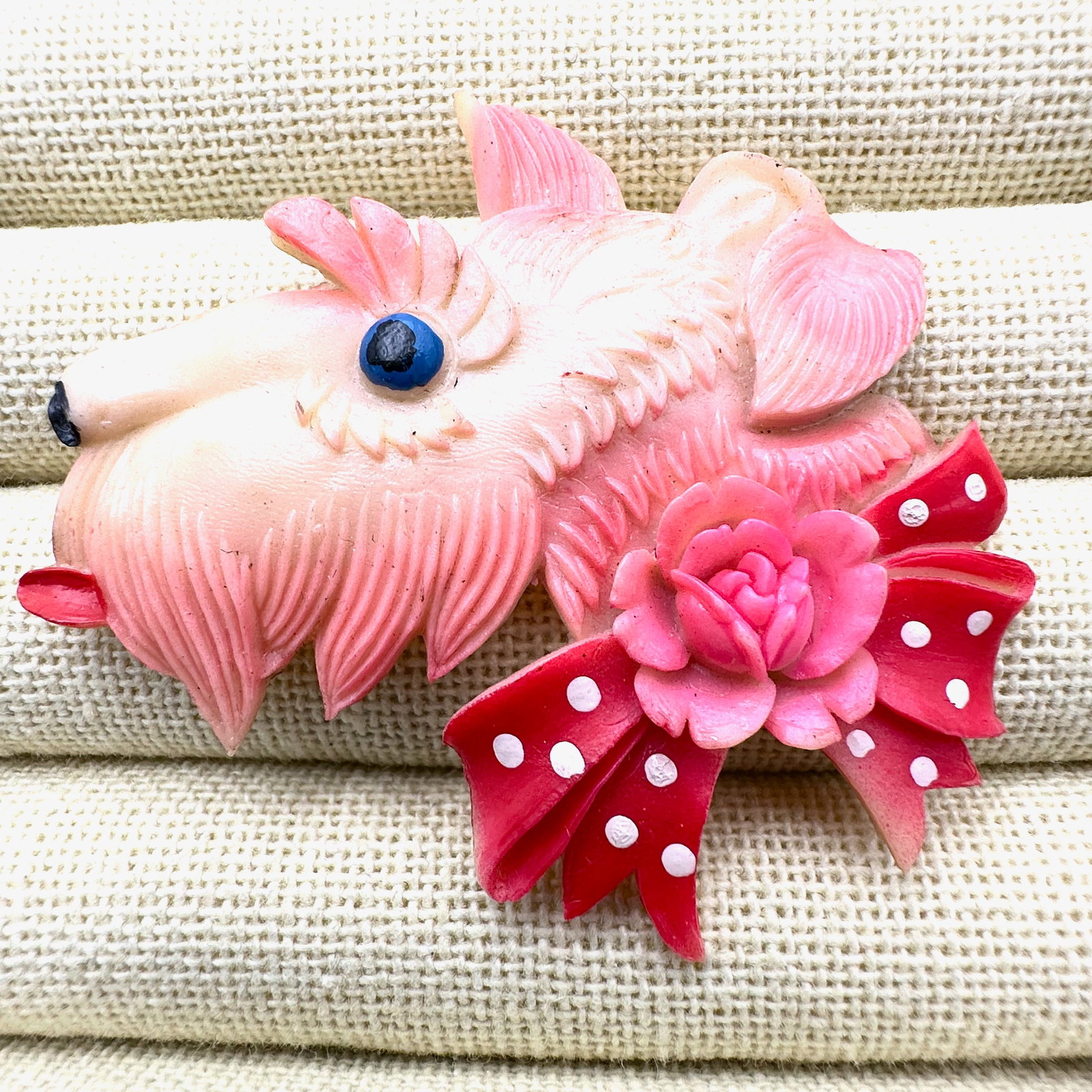 Vintage Scottie Dog With Red White Polka Dot Bow Early Plastic Brooch Pin 2.25 Inch (1 of 2)