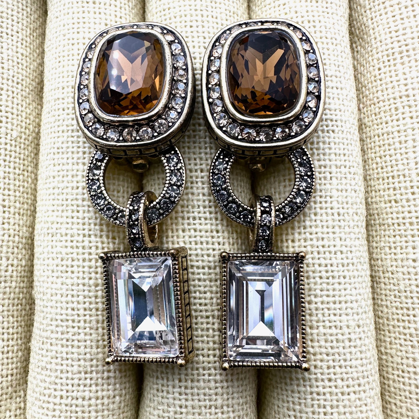 Heidi Daus Amber Crystal Gold Tone Clip Earrings 2 Inch (1 of 2)