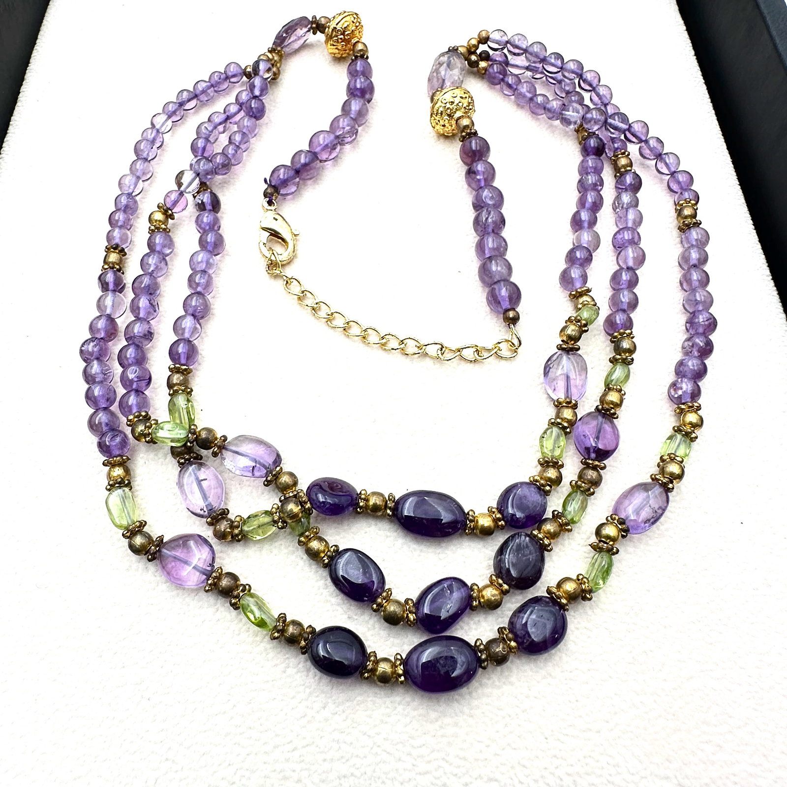 Vintage Purple Amethyst Green Peridot Gold Plated Multi Stand Necklace 18 to 20 Inch: Vintage Purple Amethyst Green Peridot Gold Plated Multi Stand Necklace 18 to 20 Inch