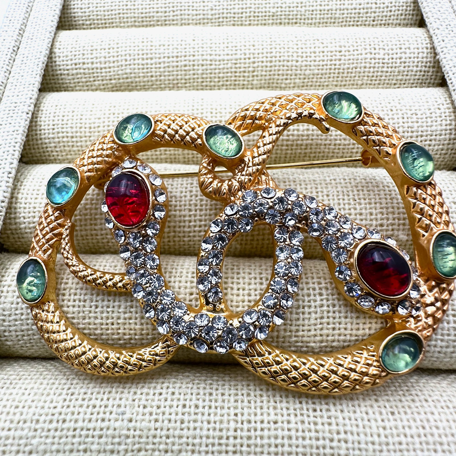 Red Green Cabochon Clear Rhinestone Matte Gold Tone Snake Brooch Pin 3 Inch (1 of 2)