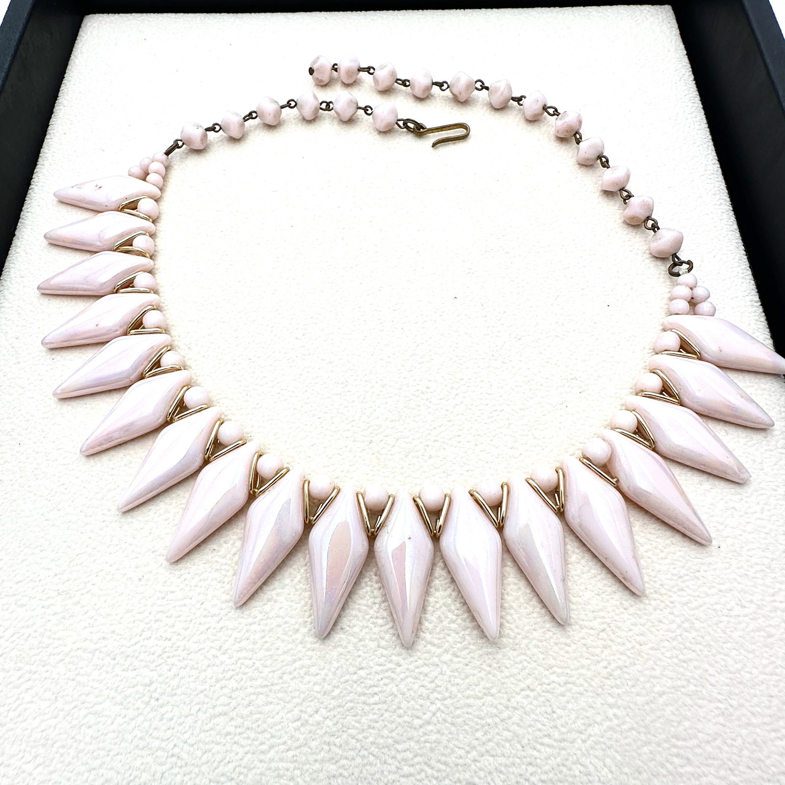 Vintage Opalescent Pink Glass Necklace 16 Inch Length (1 of 2)