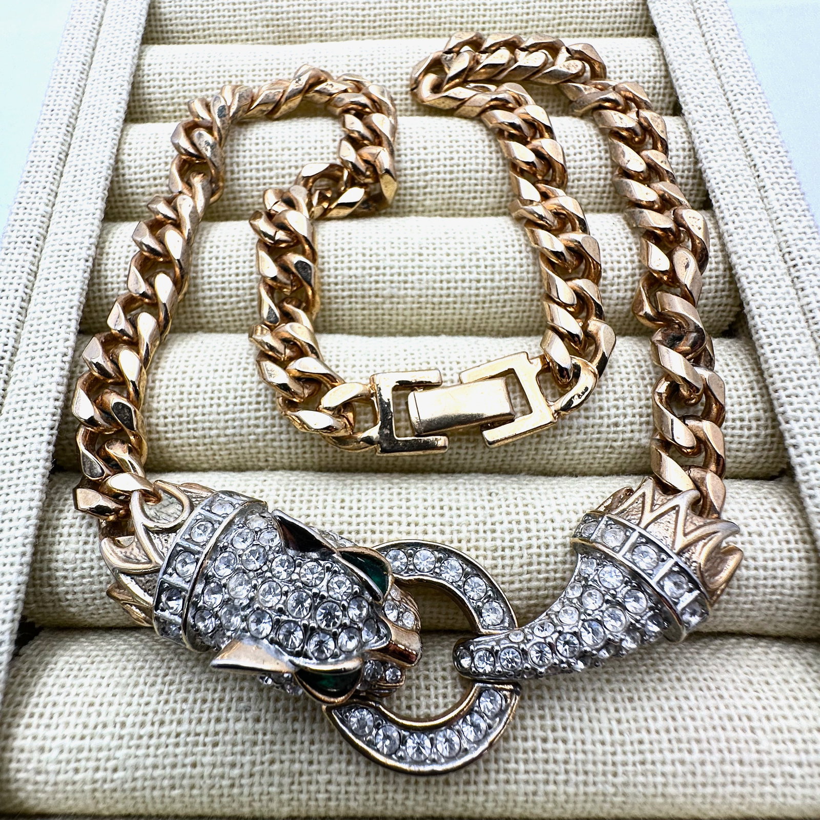 Vintage Rhinestone Gold Tone Lion Panther Necklace 16 Inch (1 of 2)