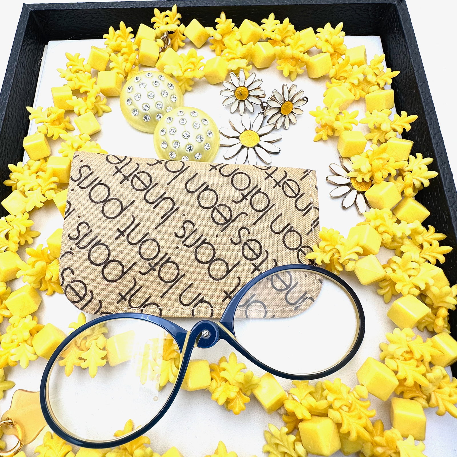 Vintage and Modern Jewelry Collection Group Retro Yellow Necklace and Earrings Paris Lafont Reader (1 of 2)