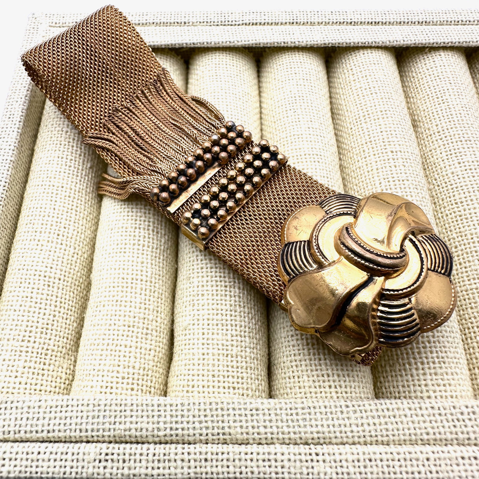 Vintage Gold Tone Mesh Bracelet Adjustable Size (1 of 2)