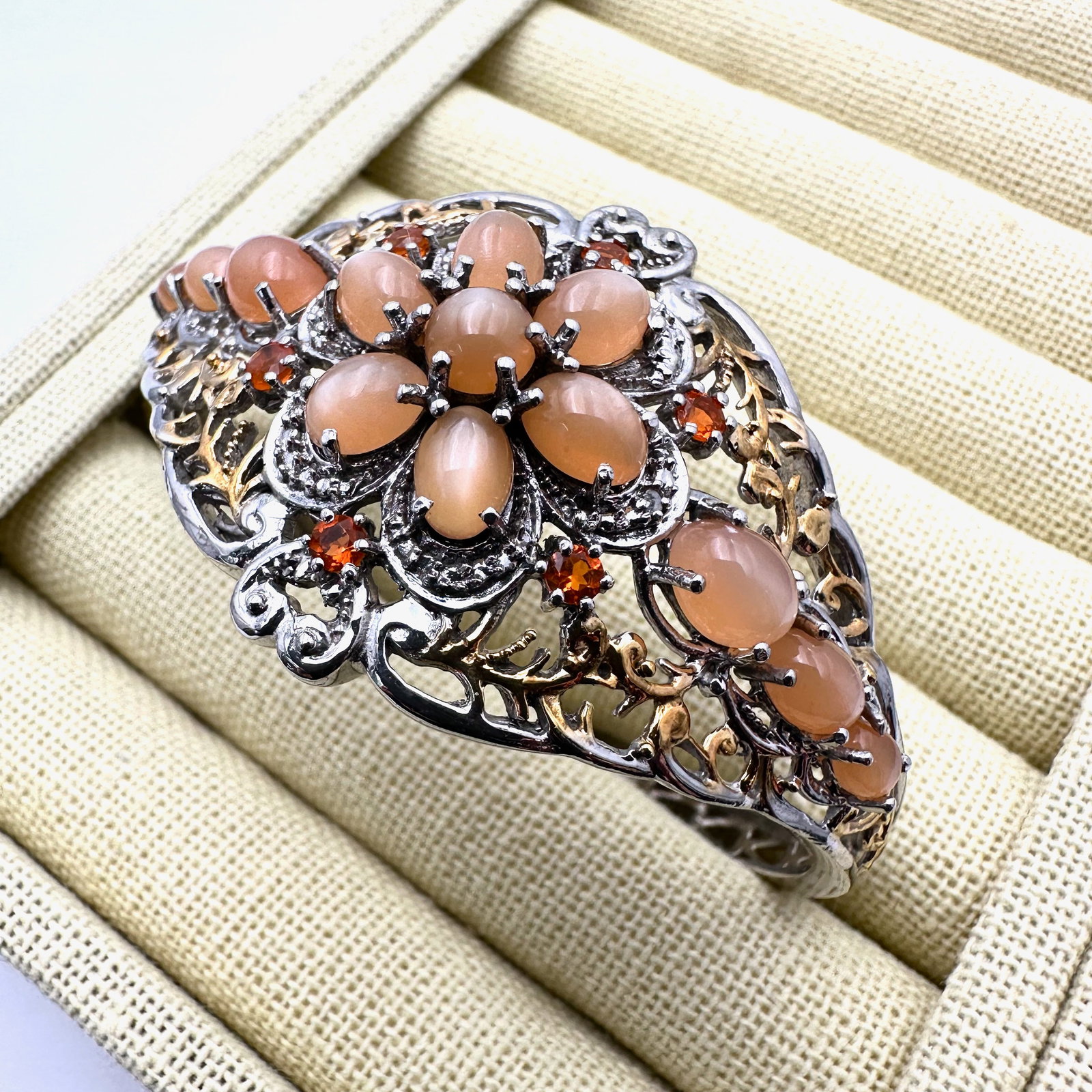 Peach Moonstone Silver Plated Cuff Bracelet 7 Inch (1 of 2)
