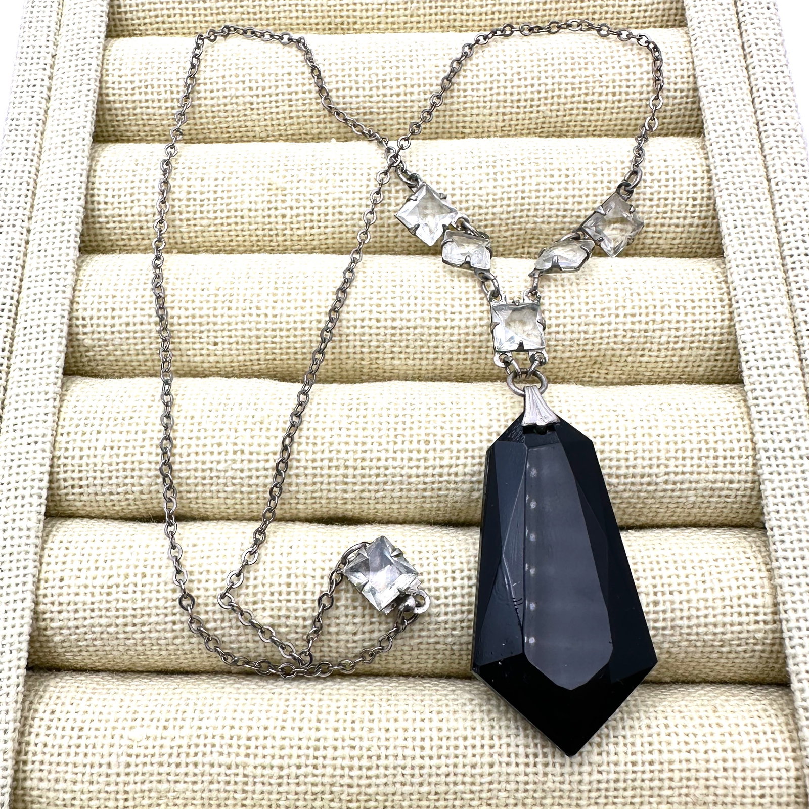 Antique Art Deco Black and Clear Czech Glass Silver Tone Pendant Necklace 16 Inch (1 of 2)