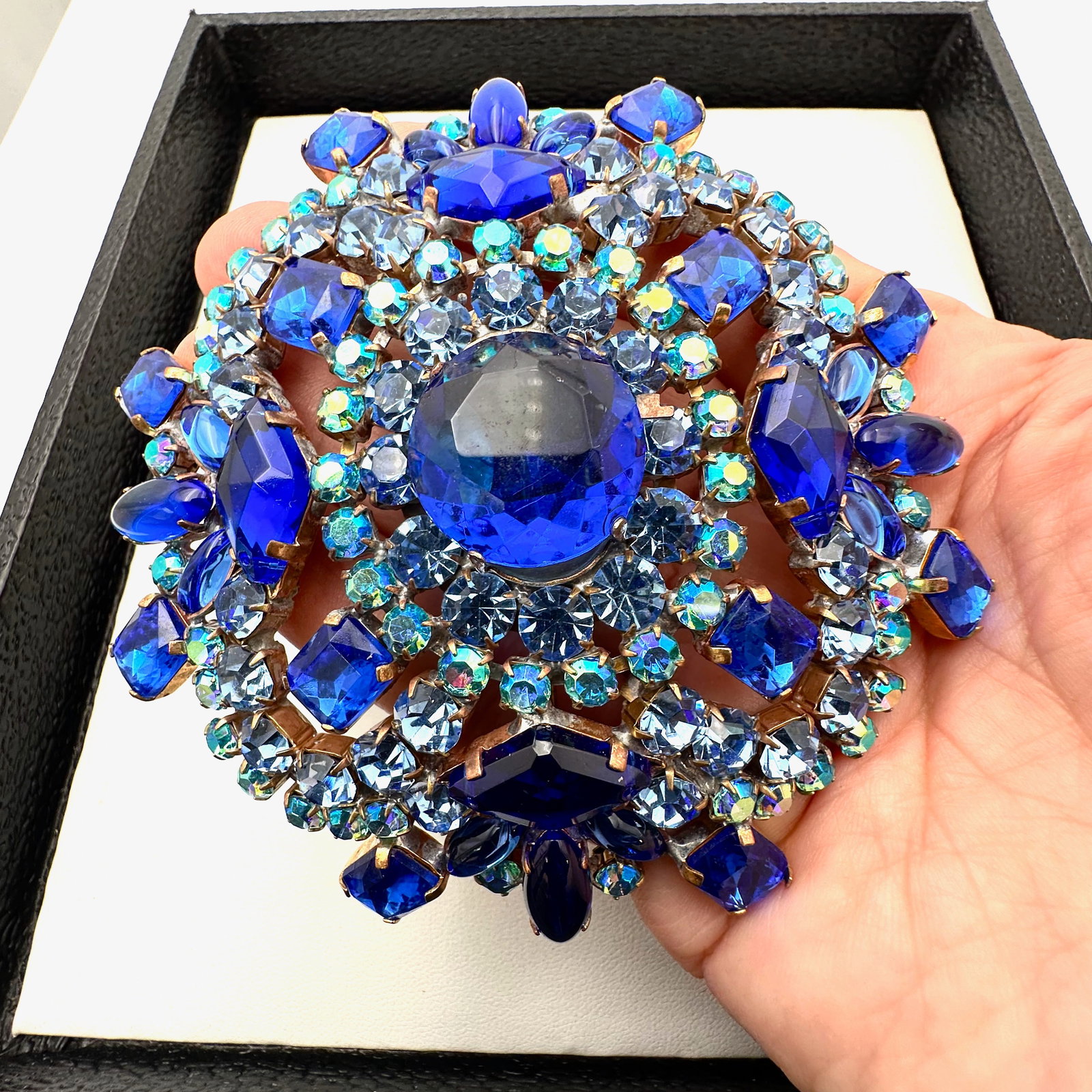 Vintage Bijoux M.G. Giant Czech Glass Rhinestone Brooch Pin Unplated Back (Intentional) 4 Inch: Vintage Bijoux M.G. Giant Czech Glass Rhinestone Brooch Pin Unplated Back (Intentional) 4 Inch Across