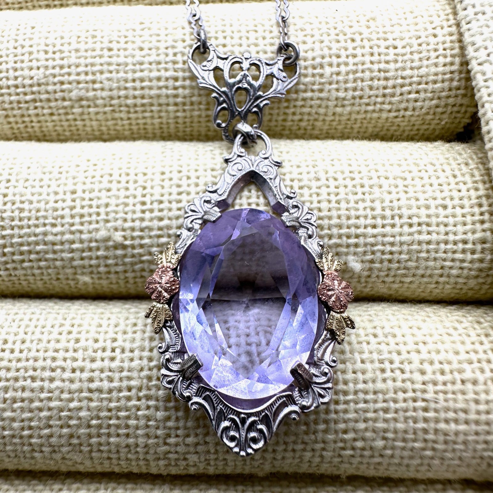 Antique Art Deco Purple Czech Glass Silver Rhodium Plated Filigree Pendant Necklace 20 Inch Chain (1 of 2)
