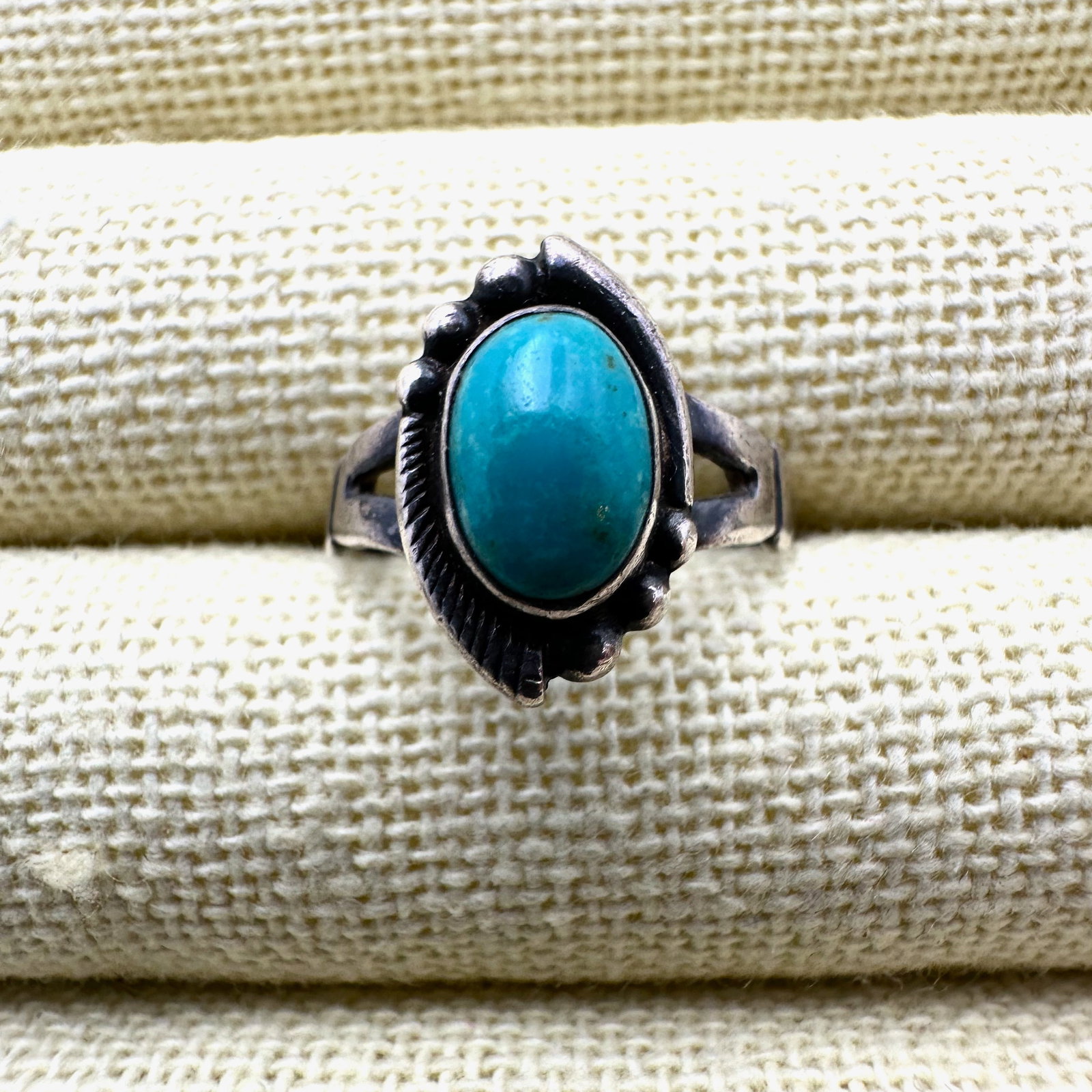 Vintage Native American Turquoise Sterling Silver Ring Size 6: Vintage Native American Turquoise Sterling Silver Ring Size 7
