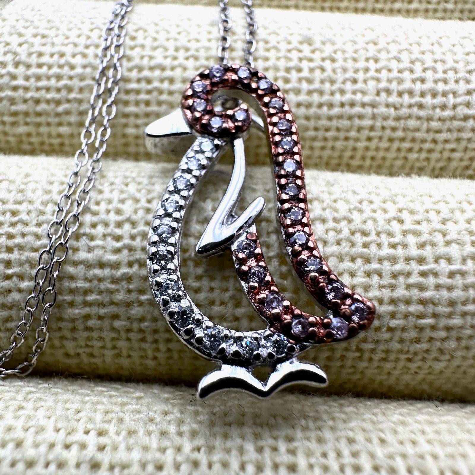 Sterling Silver Diamond Penguin Pendant Necklace 18 Inch Chain (1 of 2)
