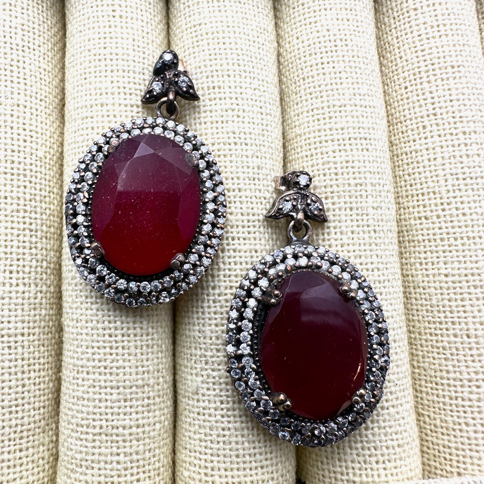 Red and Clear Gemstone Sterling Silver Pierced Earrings 1.5 Inch (1 of 2)