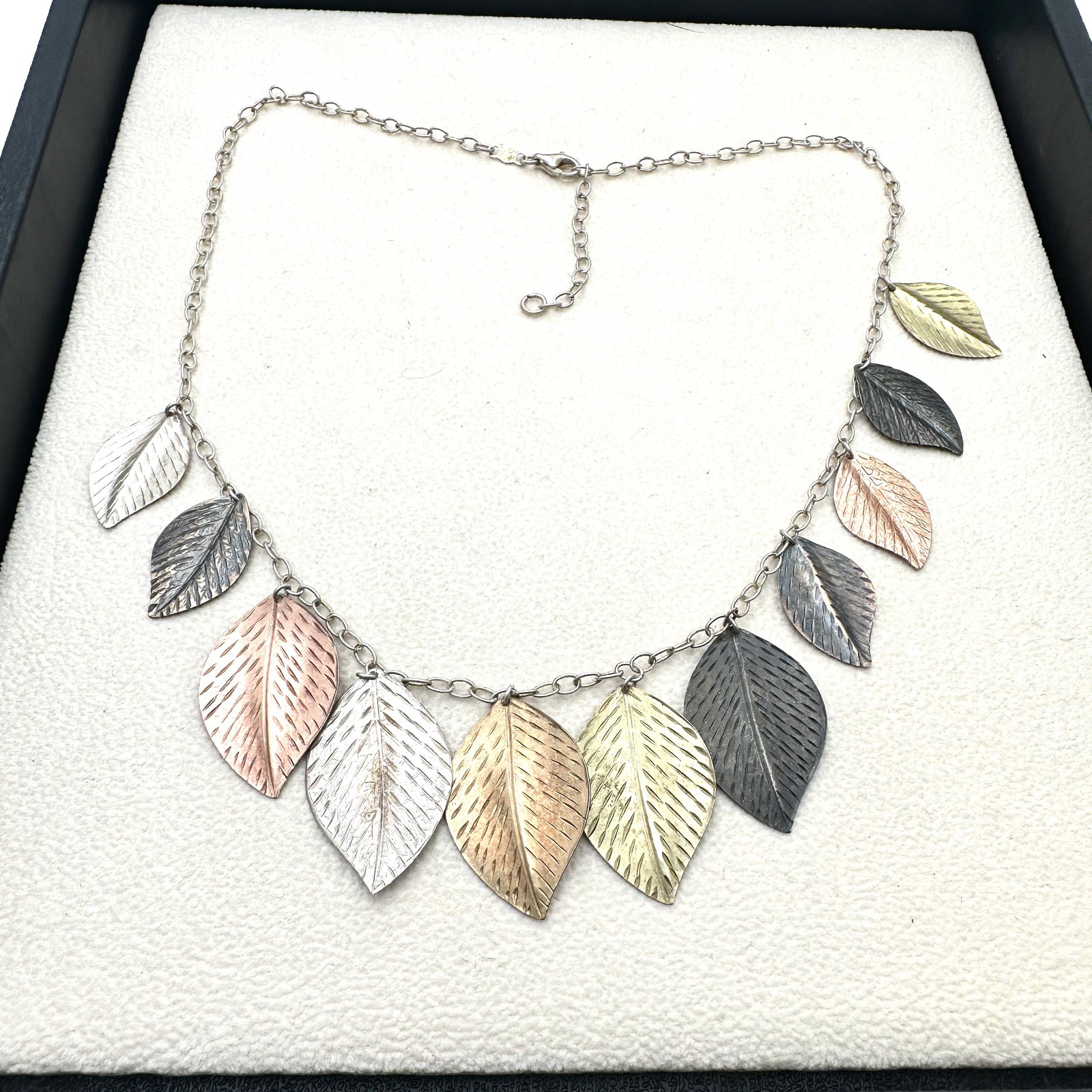 Tri Color Gold Plated Sterling Silver Leaf Pendant Necklace 16 to 18 Inch: Tri Color Gold Plated Sterling Silver Leaf Pendant Necklace 16 to 18 Inch