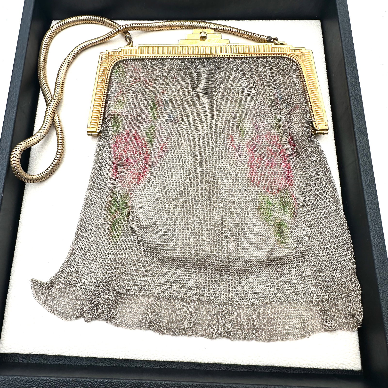 Antique Art Deco 1920s Gold Mesh Purse 6.5 Inch by 5 Inch Some Attribute to Rare Whiting and Davis (1 of 2)