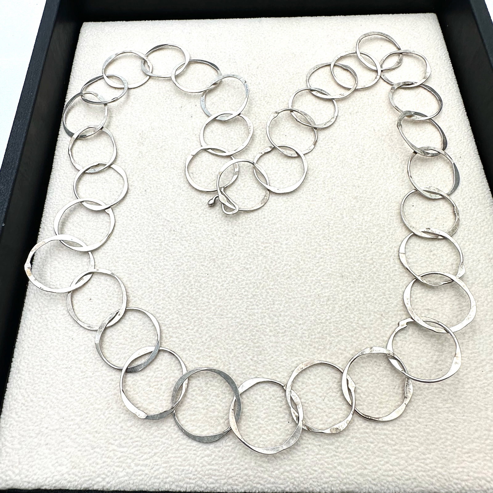 Sterling Silver Circles Chain Necklace 24 Inch Length (1 of 2)
