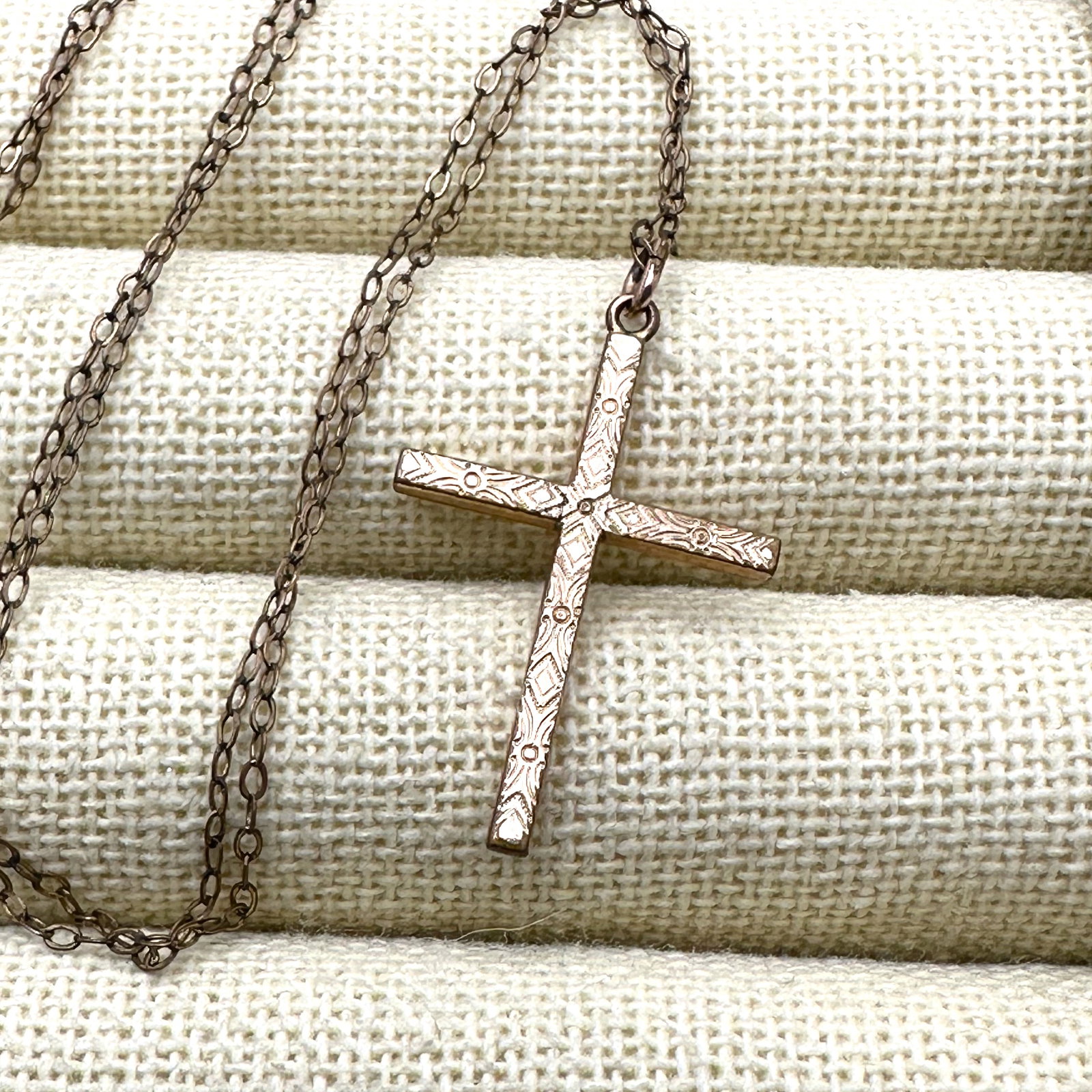 Antique Victorian Gold Filled Cross Pendant Necklace 18 Inch Chain (1 of 2)