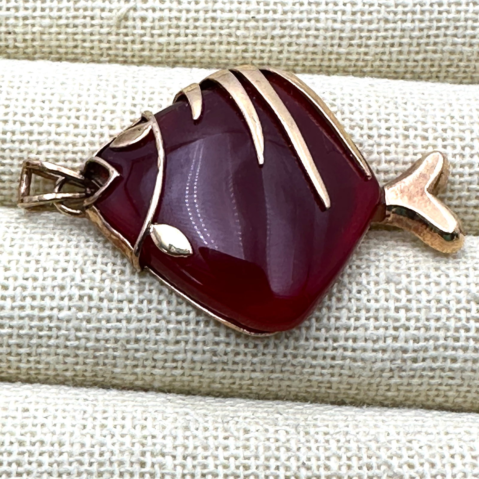 Vintage Carnelian Gold Plated Sterling Silver Fish Pendant 2 Inch: Vintage Carnelian Gold Plated Sterling Silver Fish Pendant 2 Inch