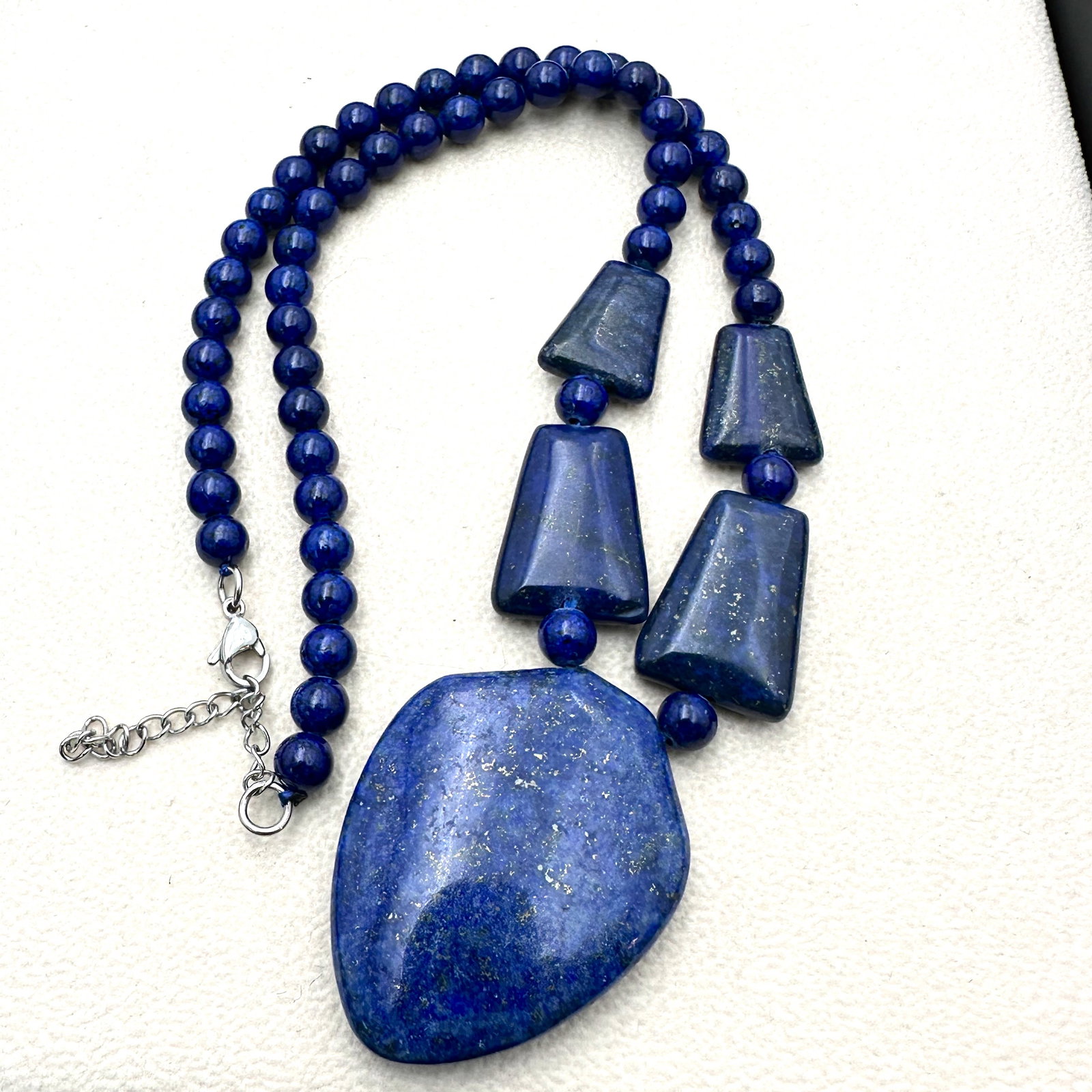 Blue Lapis Lazuli Gemstone Necklace 18 Inch Wearable Length (1 of 2)