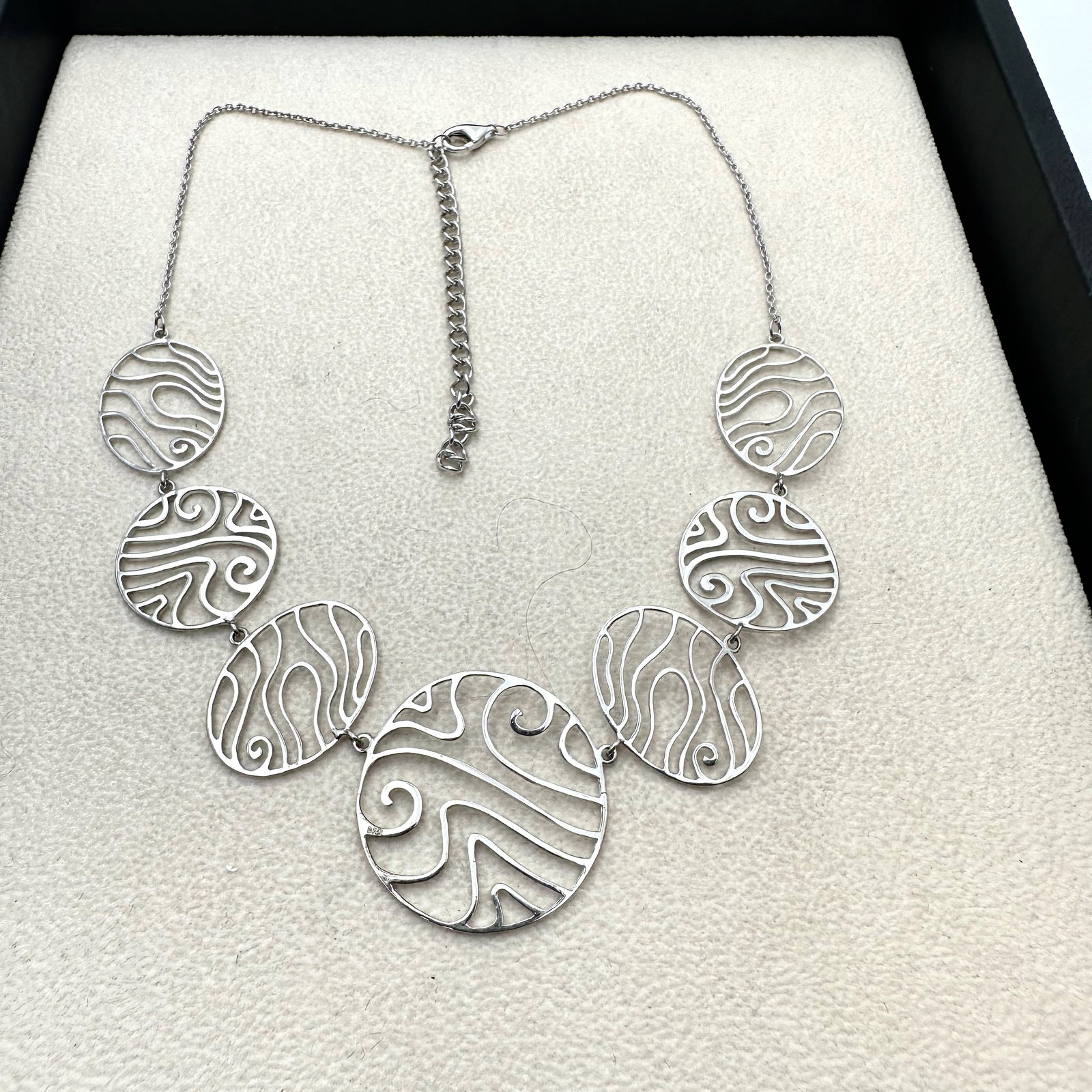 Sterling Silver Artisan Design Necklace 16 to 18 Inch: Sterling Silver Artisan Design Necklace 16 to 18 Inch