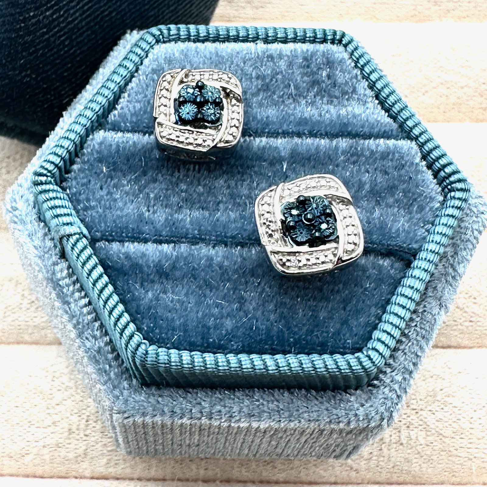 Blue Diamond Sterling Silver Stud Earrings Pierced Box Included: Blue Diamond Sterling Silver Stud Earrings Pierced Box Included