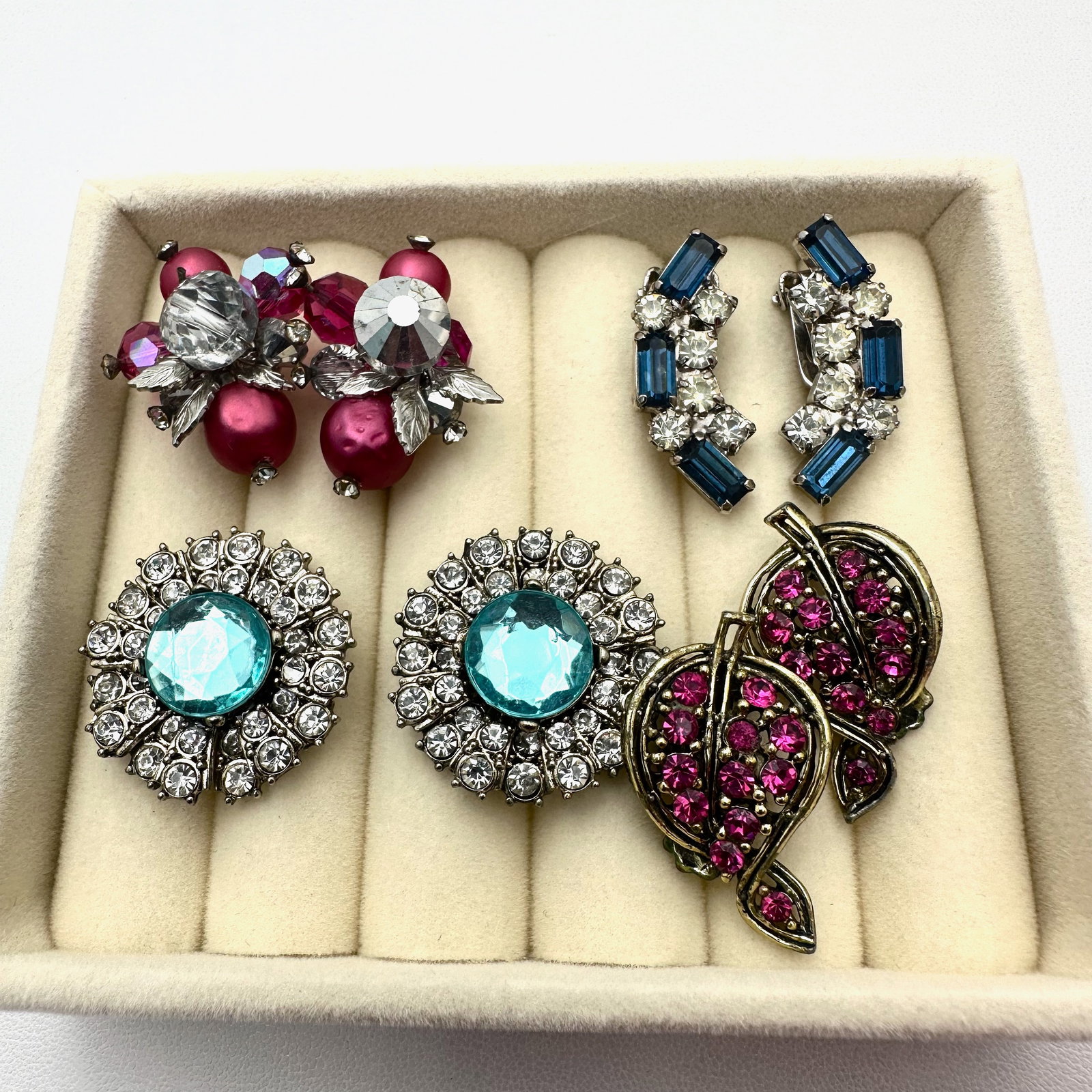 Vintage Lot of Clip And Pierced Earrings Rhinestones Crystals 1 Signed Vendome: Vintage Lot of Clip And Pierced Earrings Rhinestones Crystals 1 Signed Vendome