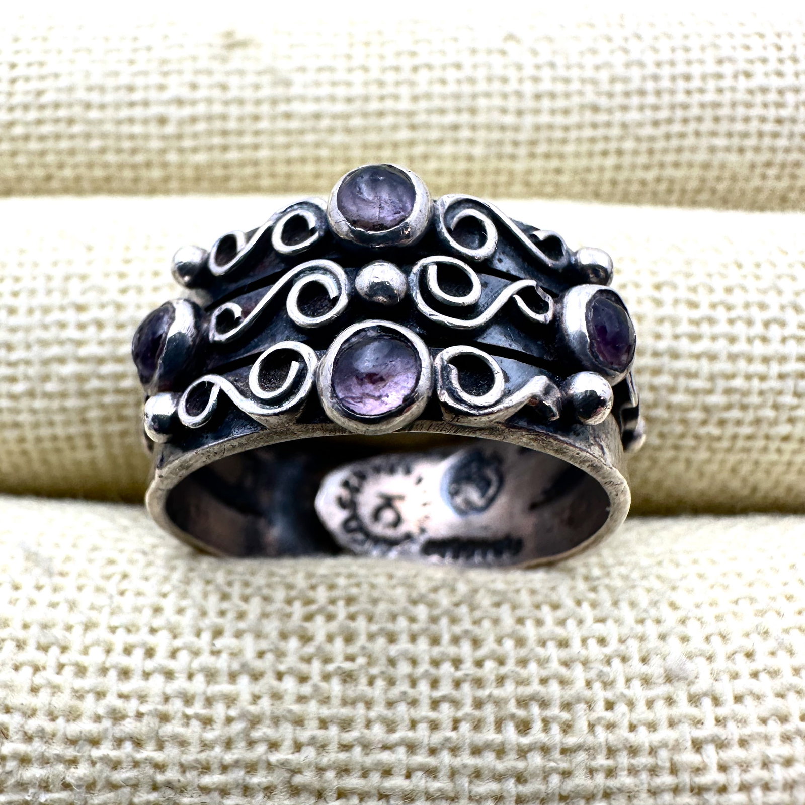 Vintage Older Mexico Purple Amethyst Sterling Silver Ring Eagle Hallmark Adjustable Set at 8.5 Inch: Vintage Older Mexico Purple Amethyst Sterling Silver Ring Eagle Hallmark Adjustable Set at 8.5 Inch