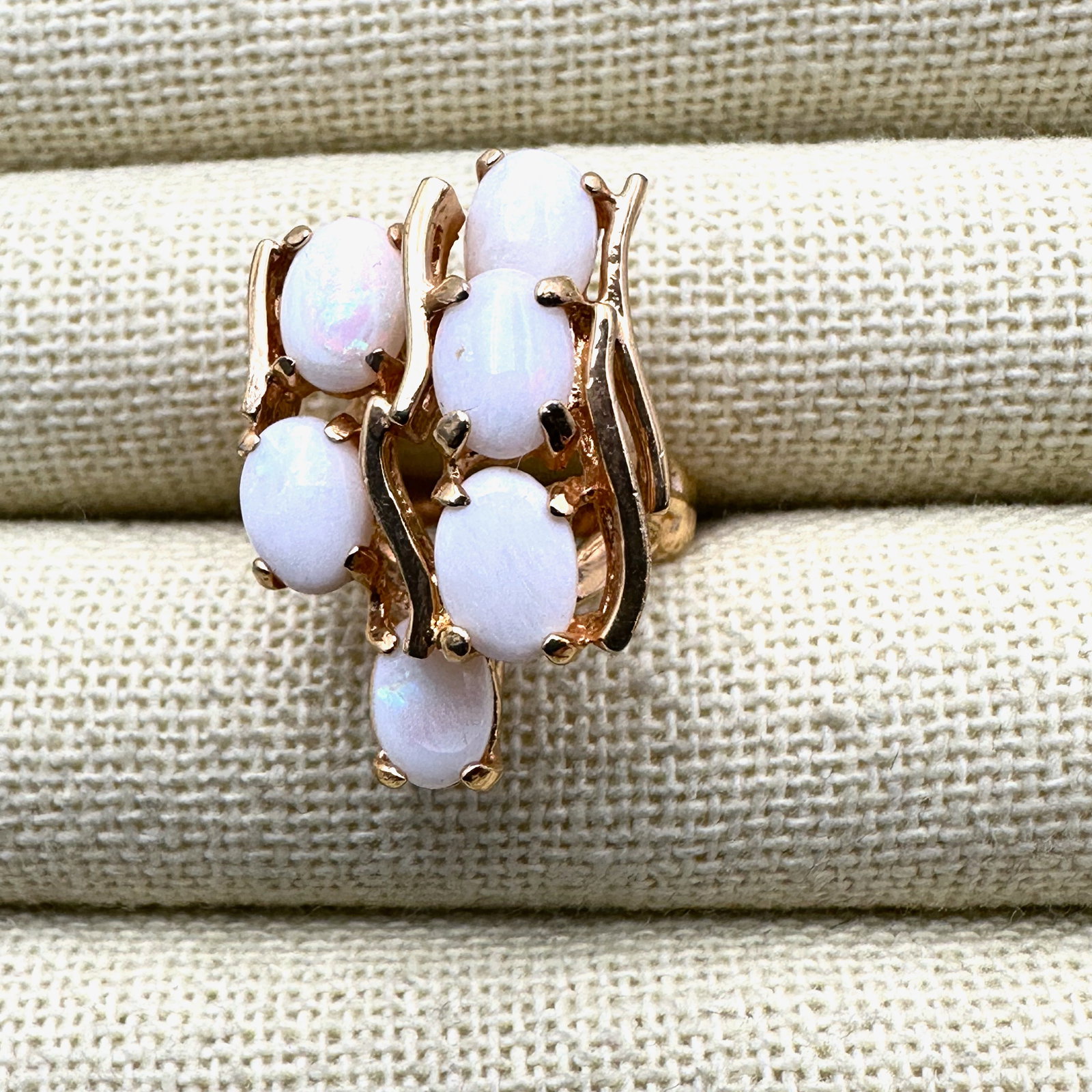 Vintage 18K Gold Plated Opal Cluster Ring Size 6.5: Vintage 18K Gold Plated Opal Cluster Ring Size 6.6