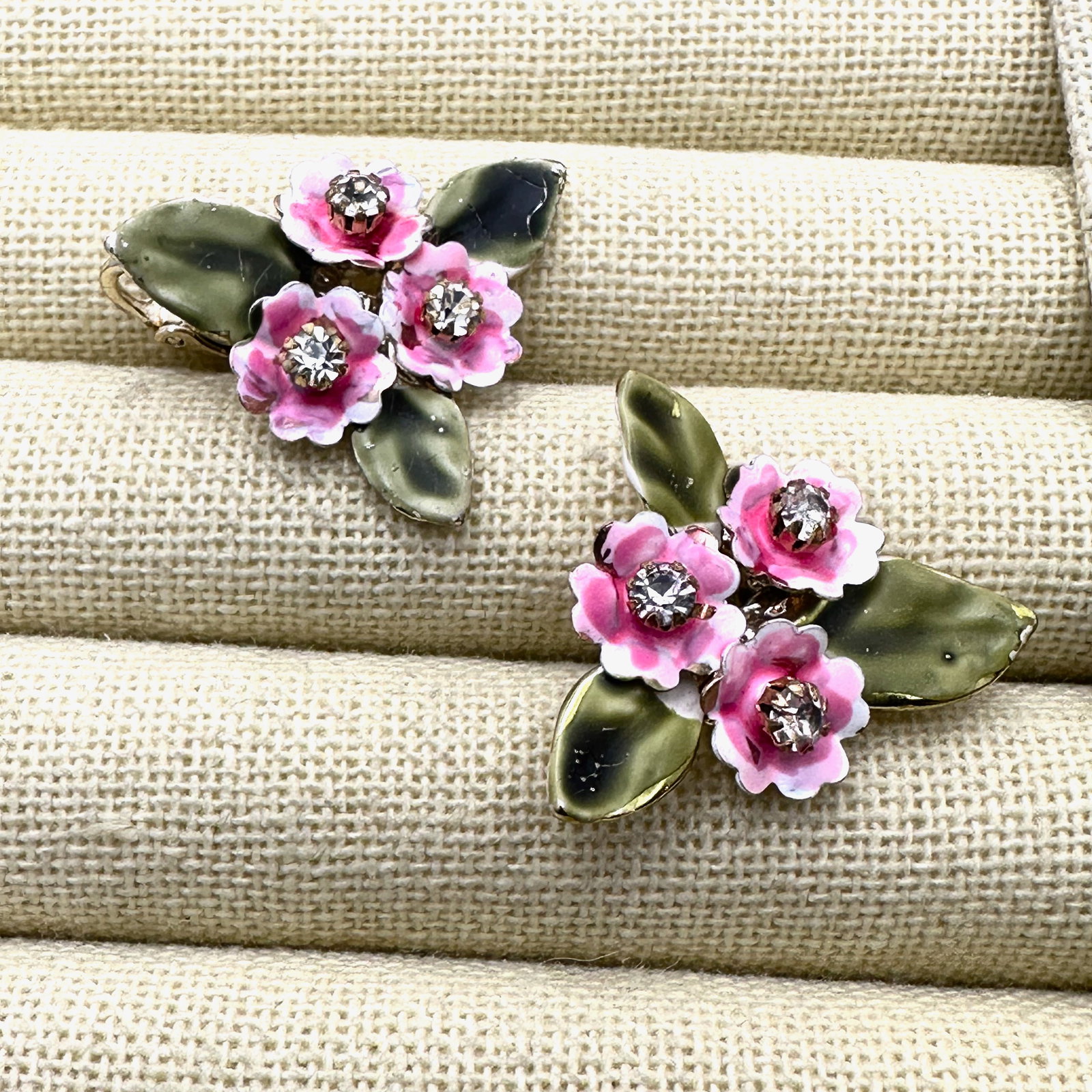 Vintage Coro Pink Enamel Flower Rhinestone Gold Tone Clip Earrings (1 of 2)