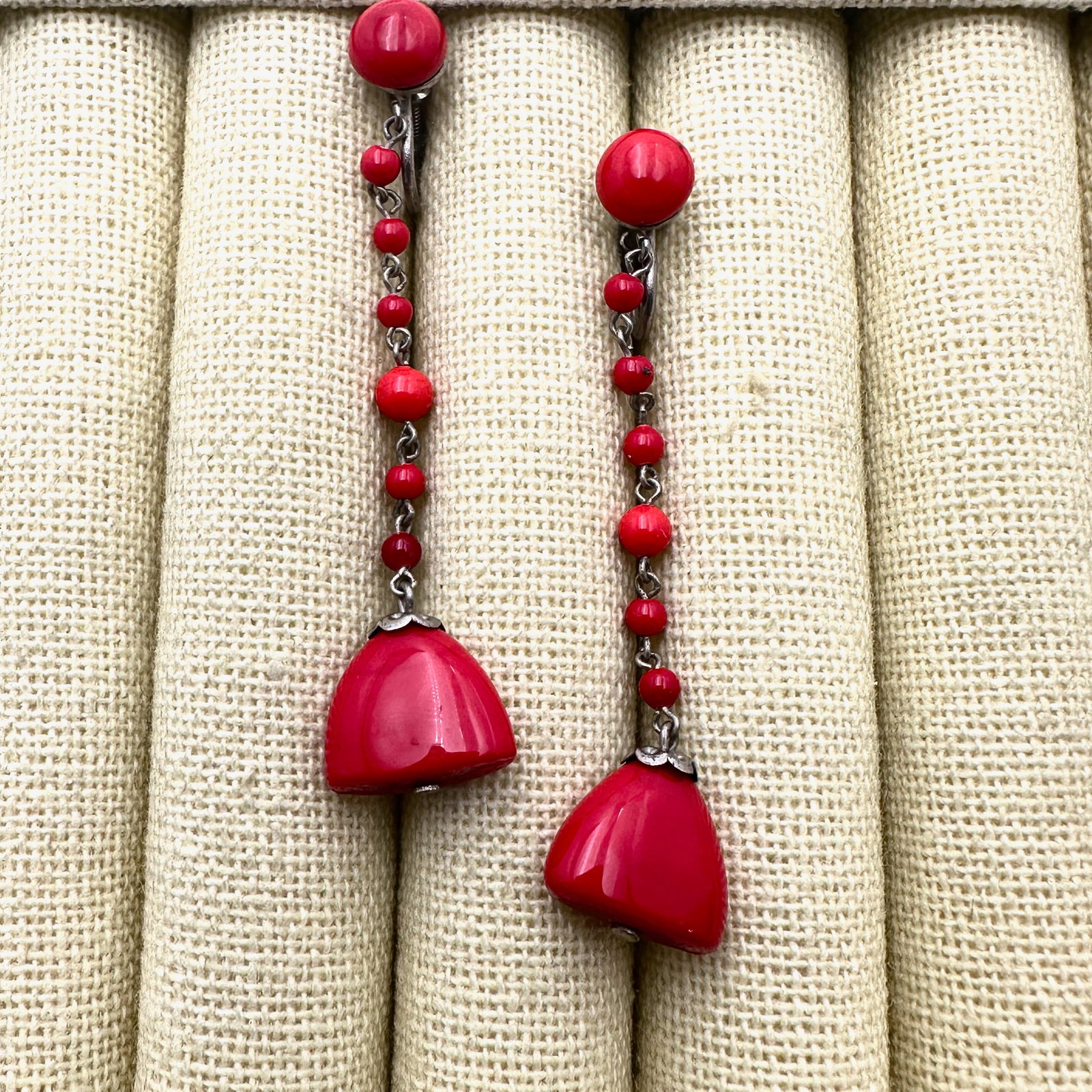 Antique Art Deco Red Glass Chandelier Silver Tone Earrings 2.25 Inch: Antique Art Deco Red Glass Chandelier Silver Tone Earrings 2.25 Inch
