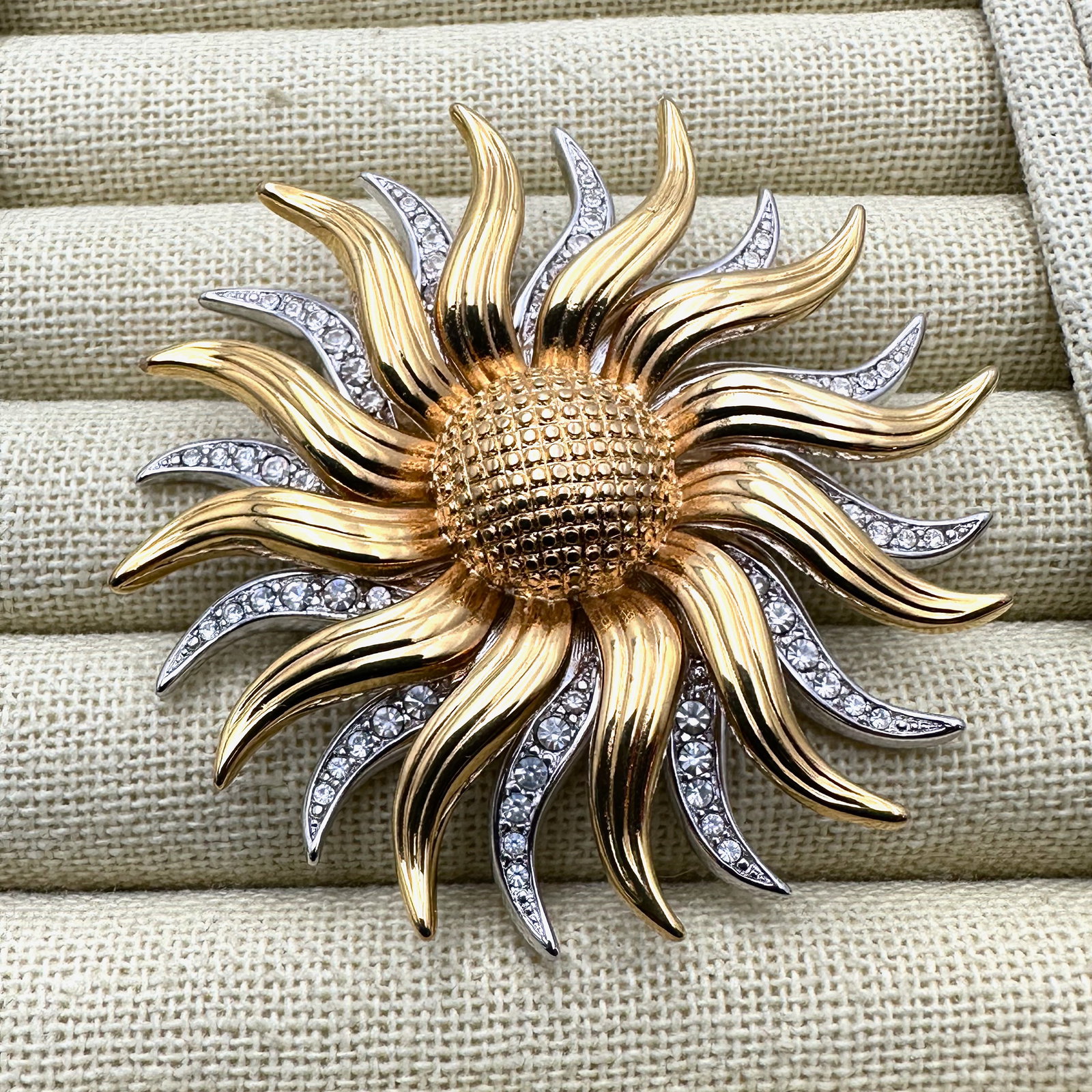 Vintage KJL Kenneth Jay Lane Gold and Silver Tone Sun Brooch Pin 2.5 Inch: Vintage KJL Kenneth Jay Lane Gold and Silver Tone Sun Brooch Pin 2.5 Inch