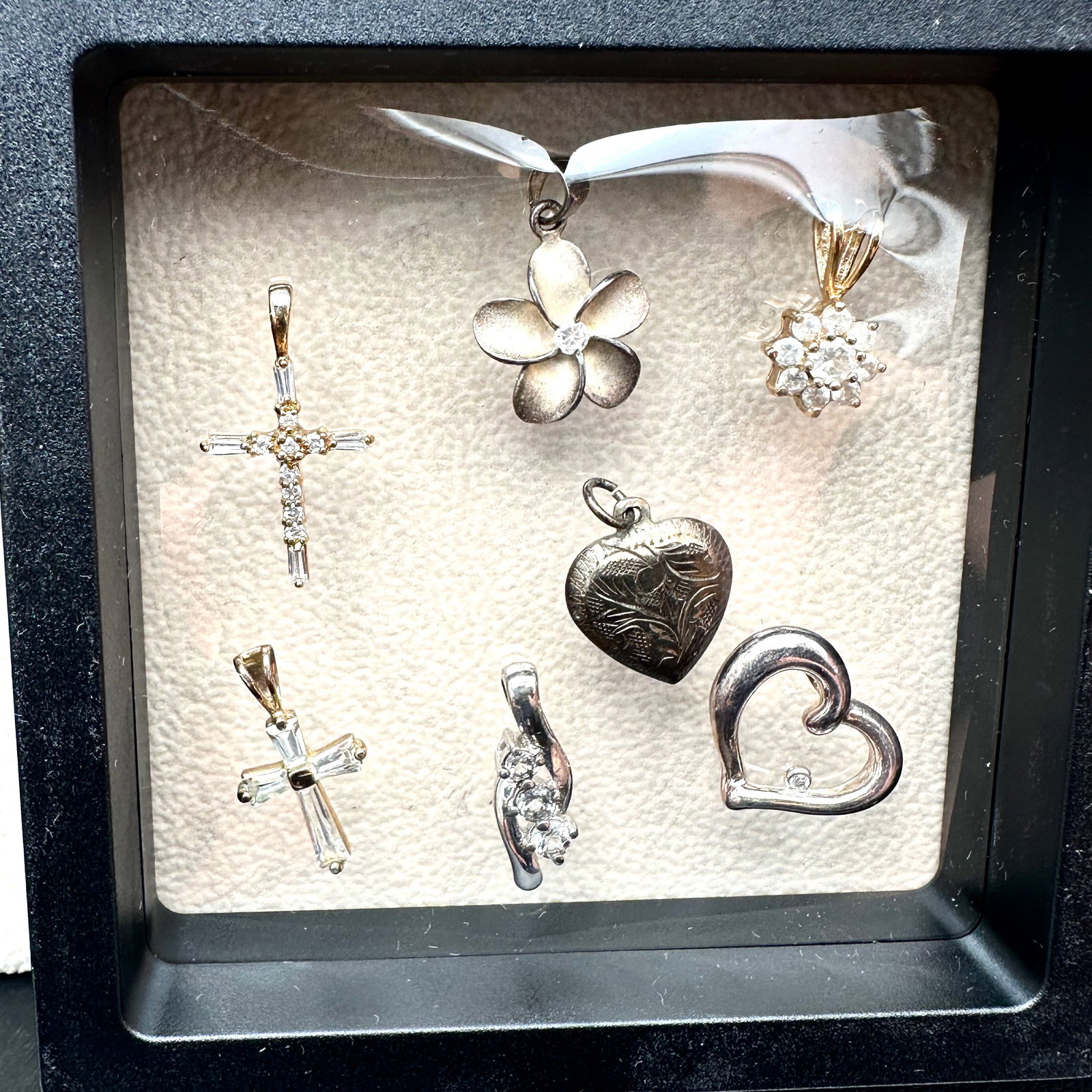 Sterling Silver Lot of Pendants Heart Crosses Flower CZ Diamonds and More (1 of 2)