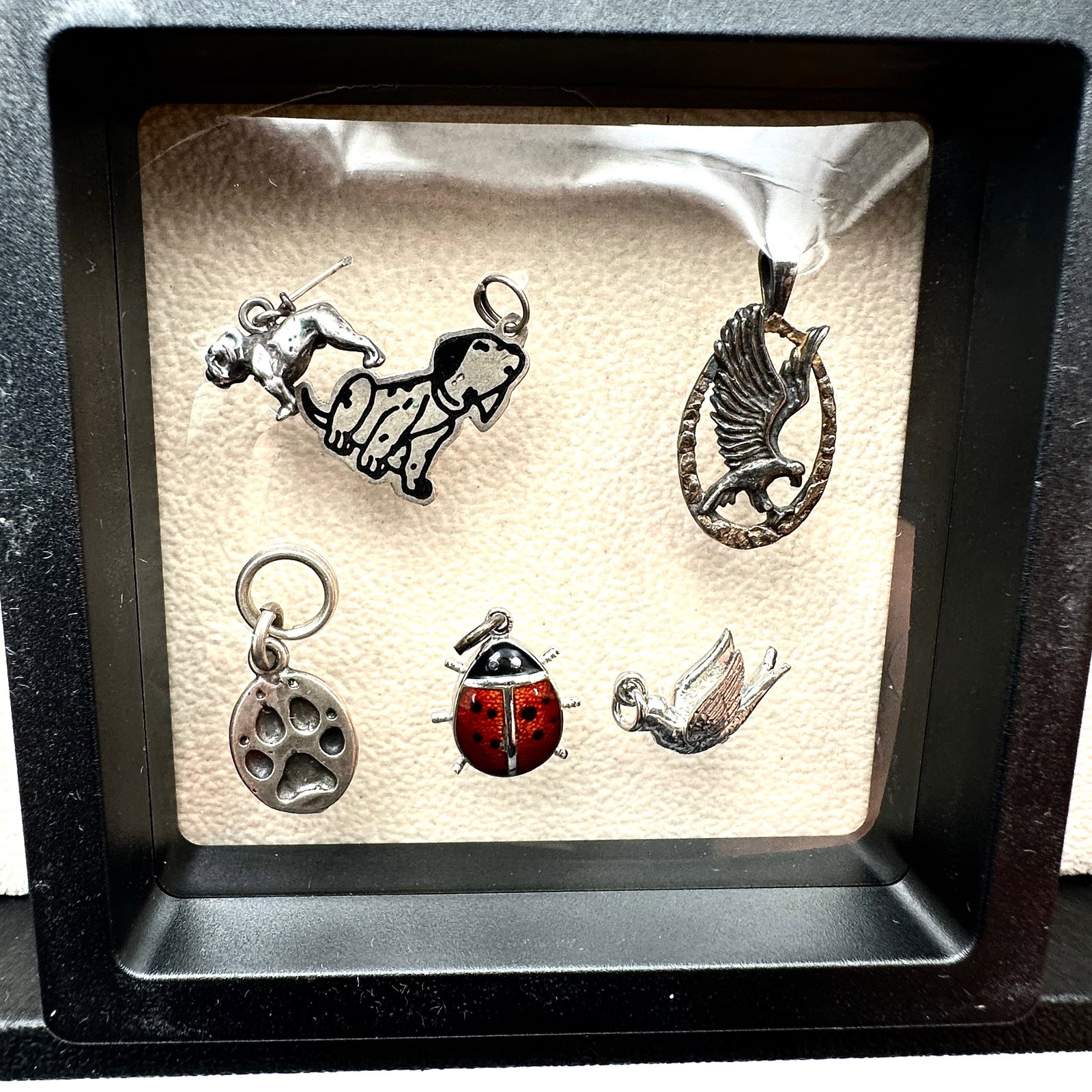 Sterling Silver Lot of Pendants Eagle Dogs Lady Bug Bird Bull Dog: Sterling Silver Lot of Pendants Eagle Dogs Lady Bug Bird Bull Dog