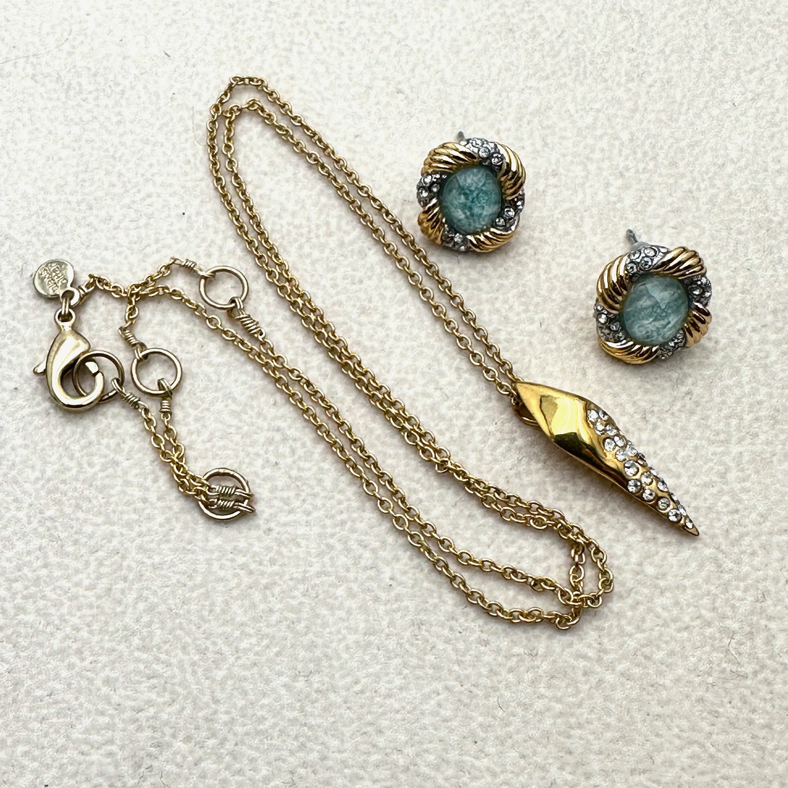Alexis Bittar Crystal Gold Tone Pendant Necklace and Coordinating Pierced Earrings: Alexis Bittar Crystal Gold Tone Pendant Necklace and Coordinating Pierced Earrings