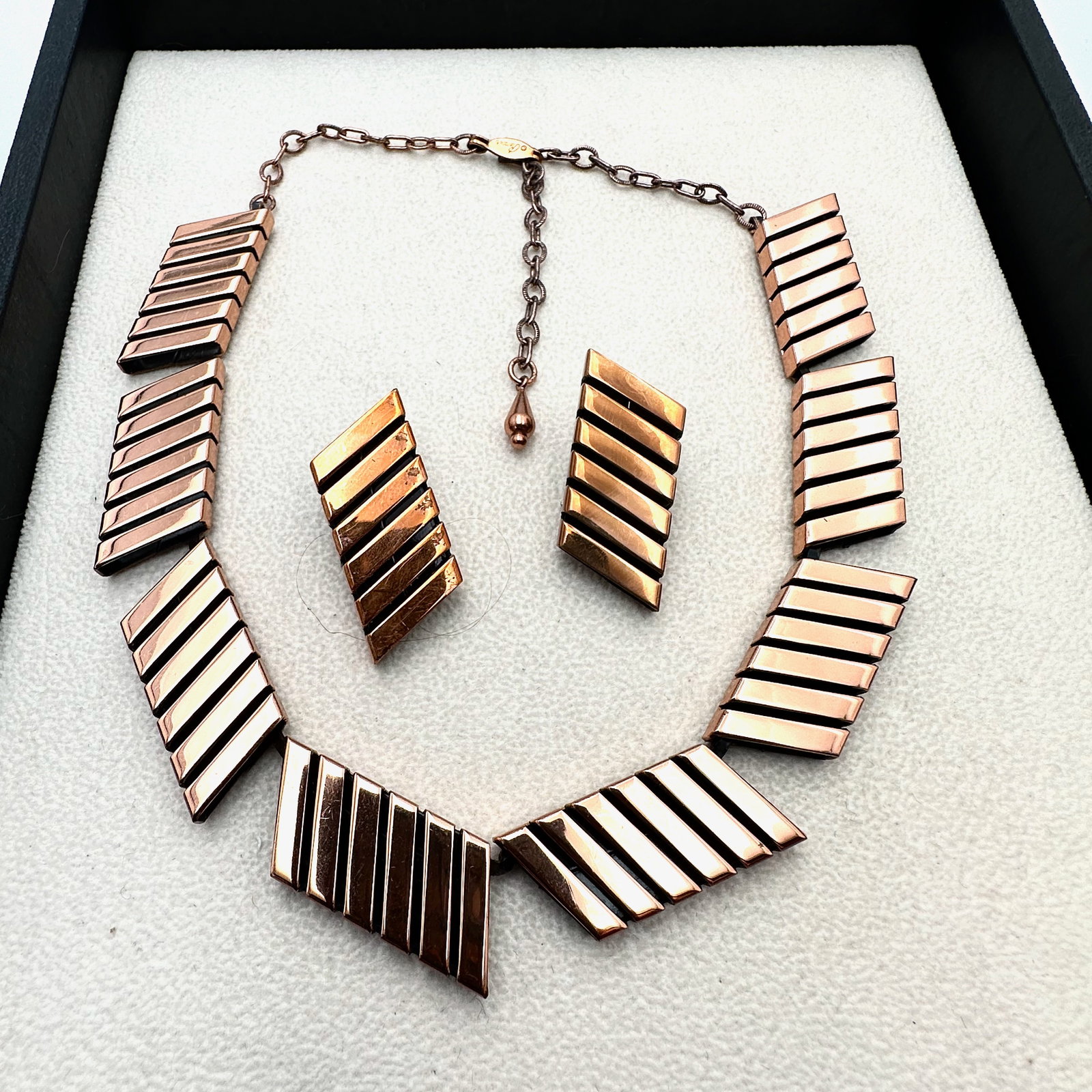 Vintage Renoir Copper Necklace and Clip Earrings Set: Vintage Renoir Copper Necklace and Clip Earrings Set