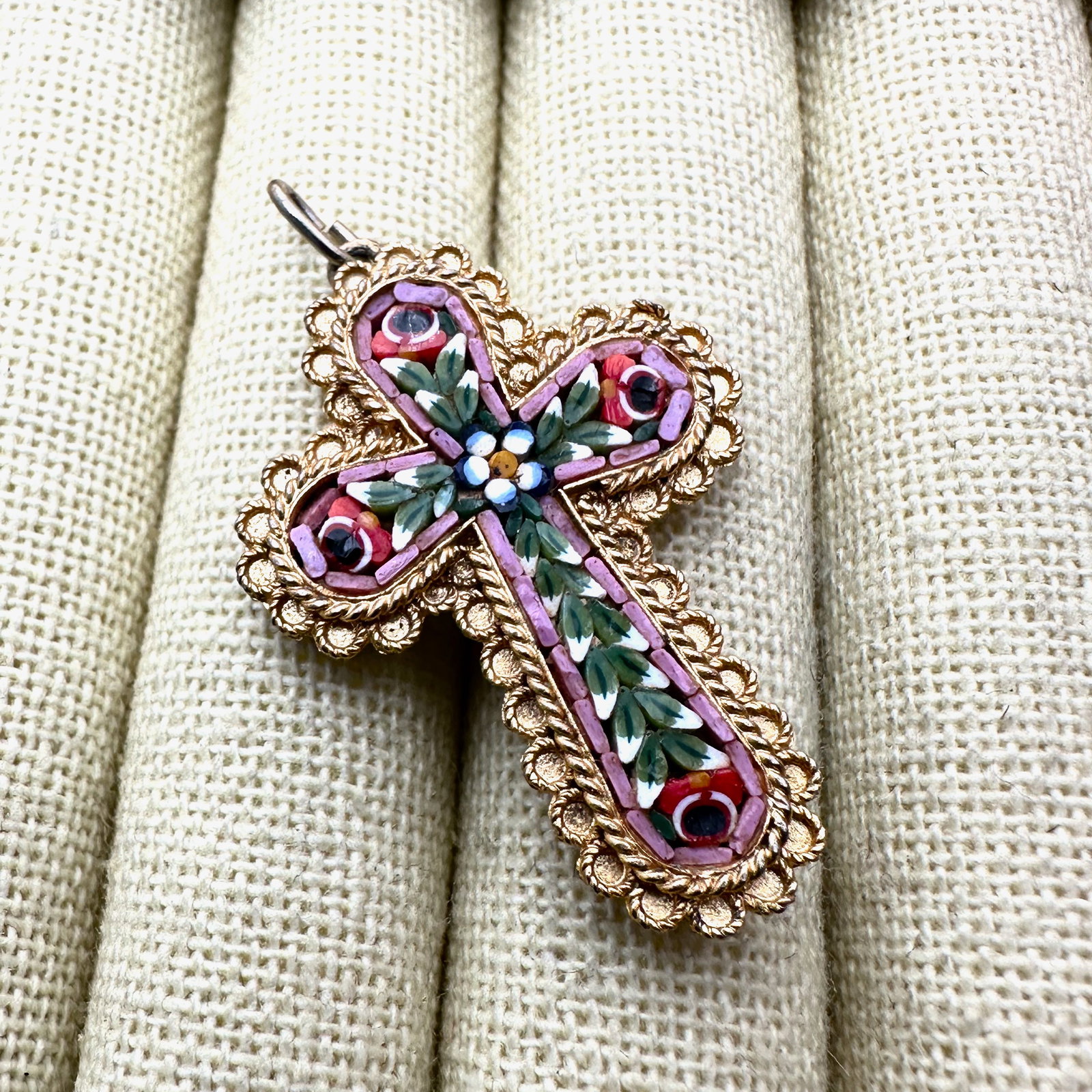 Vintage Micro Mosaic Gold Tone Cross Pendant for Necklace 1.75 Inch: Vintage Micro Mosaic Gold Tone Cross Pendant for Necklace 1.75 Inch