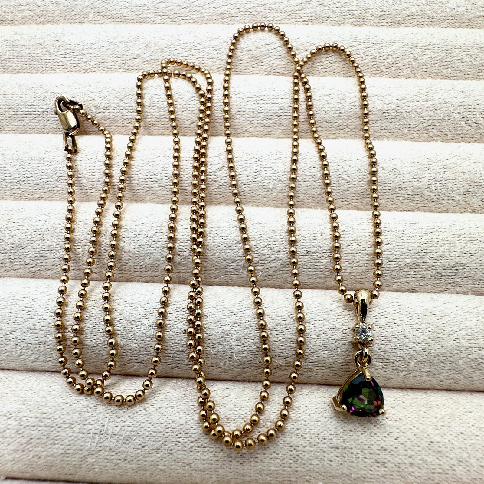 Mystic Topaz Color Changing Gemstone Gold Plated Sterling Silver Necklace 28 Inch Chain (1 of 2)
