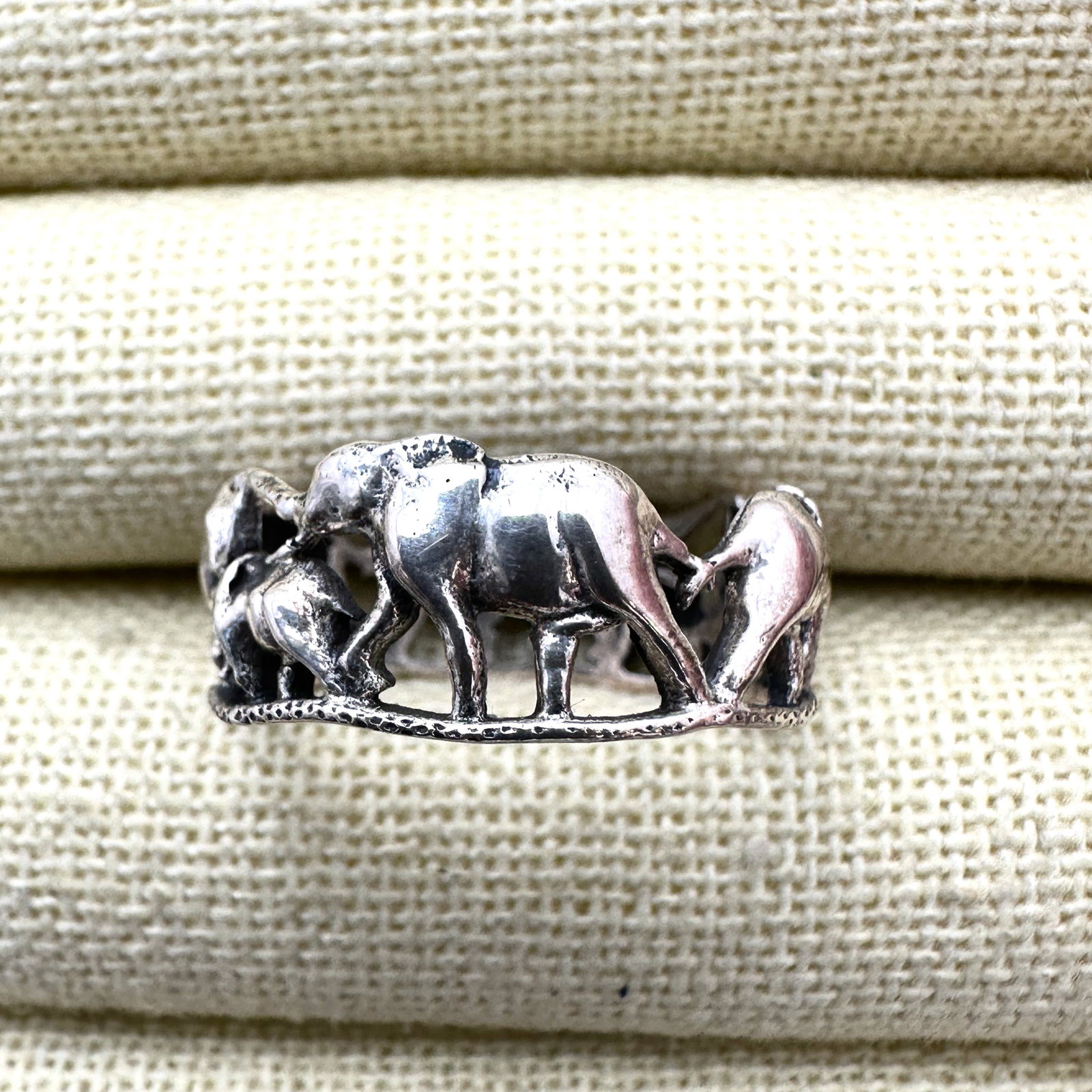 Elephant Design Sterling Silver Band Ring Size 10: Elephant Design Sterling Silver Band Ring Size 11