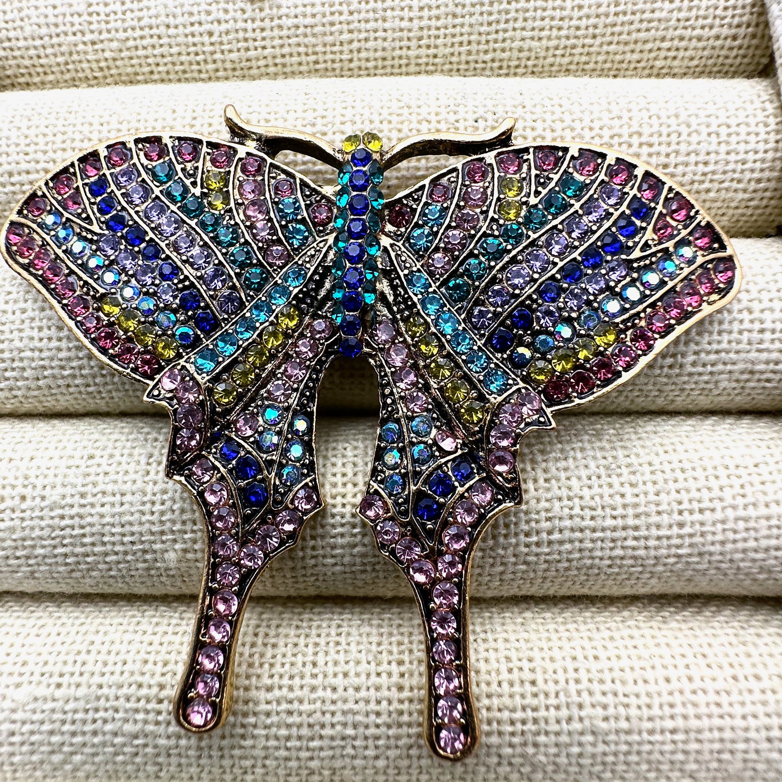 Multicolor Crystal Butterfly Gold Tone Brooch Pin 2.5 Inch: Multicolor Crystal Butterfly Gold Tone Brooch Pin 2.5 Inch