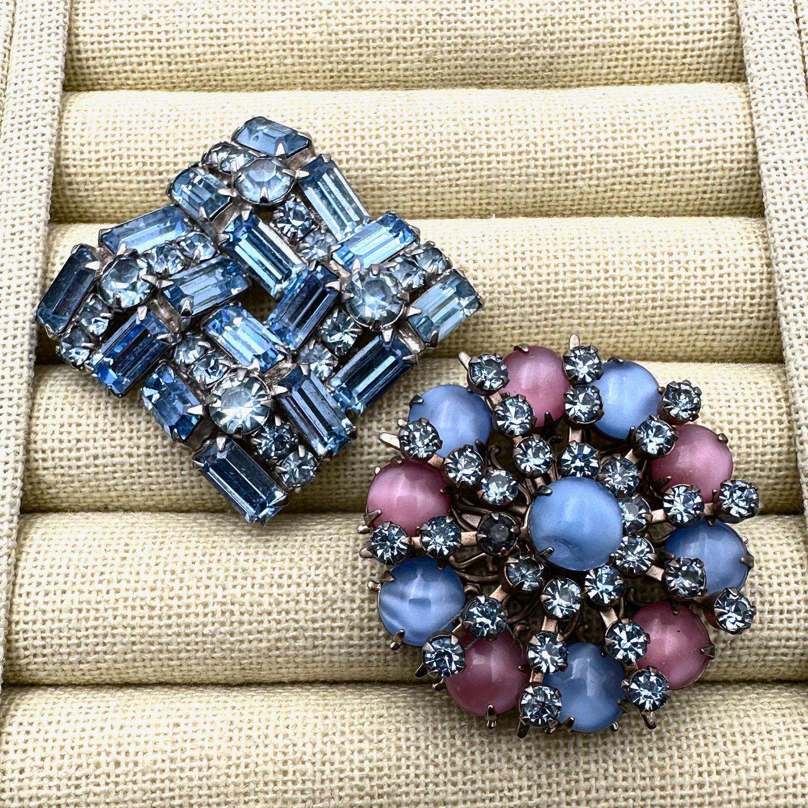 Vintage Lot of Two Blue and Pink Glass Rhinestone Brooches Pins (1 of 2)