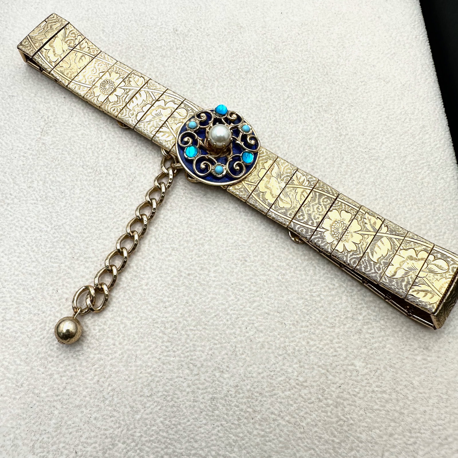 Vintage Blue Rhinestone Faux Pearl Gold Tone Choker Necklace 16 Inch: Vintage Blue Rhinestone Faux Pearl Gold Tone Choker Necklace 16 Inch
