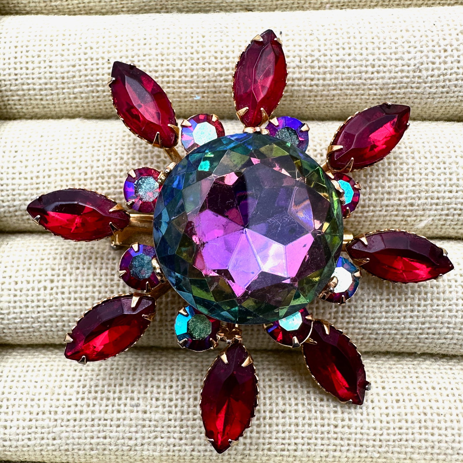 Vintage Rivoli Glass Rhinestone Flower Brooch Pin Gold Tone 2.5 Inch Unsigned Beau Jewels or Judy: Vintage Rivoli Glass Rhinestone Flower Brooch Pin Gold Tone 2.5 Inch Unsigned Beau Jewels or Judy Lee?