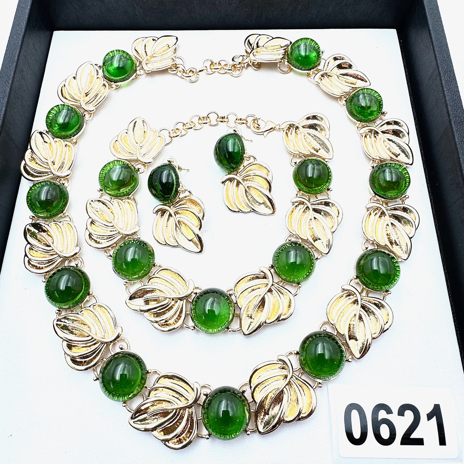 Vintage and Modern Jewelry Group Lot Green Glass Cabochon Gold Tone Necklace Bracelet Pierced: Vintage and Modern Jewelry Group Lot Green Glass Cabochon Gold Tone Necklace Bracelet Pierced Earrings Set