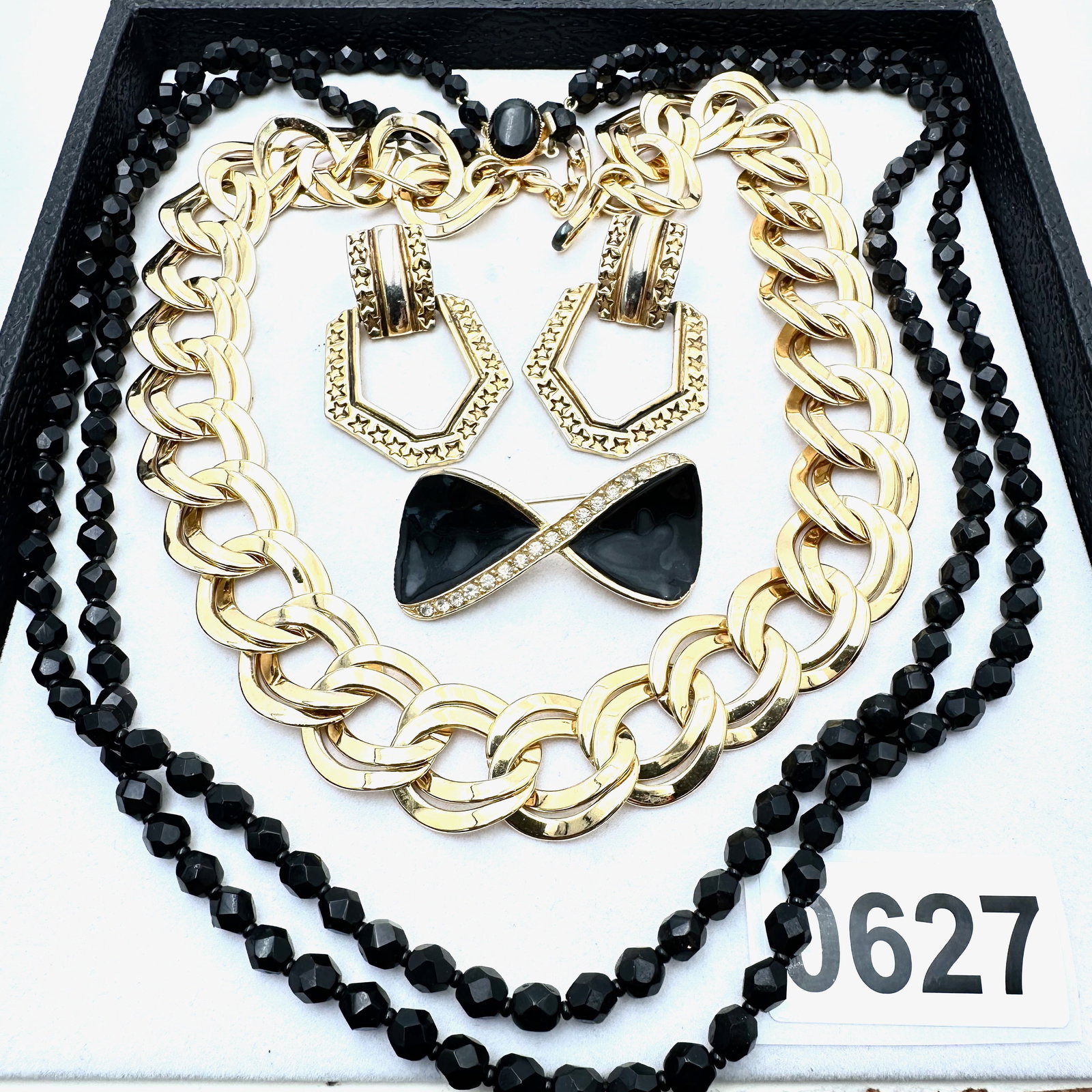 Vintage and Modern Jewelry Group Lot Black Glass Beads Gold Tone Statement Choker Earrings and: Vintage and Modern Jewelry Group Lot Black Glass Beads Gold Tone Statement Choker Earrings and Brooch