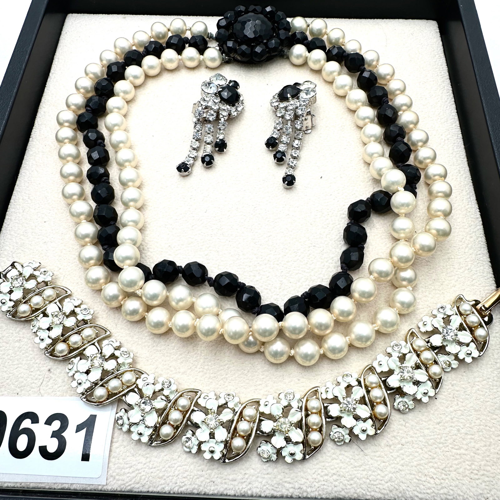 Vintage and Modern Jewelry Group Lot Glass Bead Necklace Rhinestone Earrings Enamel Flower Bracelet: Vintage and Modern Jewelry Group Lot Glass Bead Necklace Rhinestone Earrings Enamel Flower Bracelet