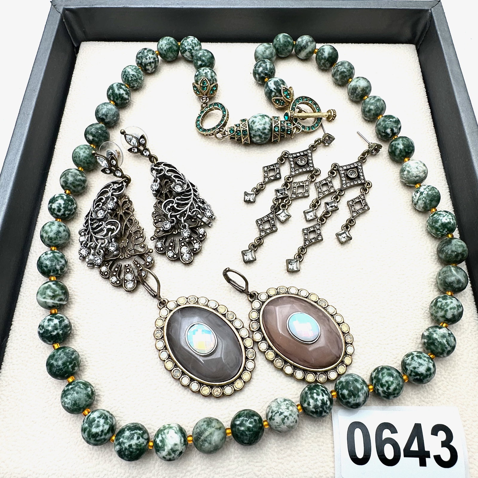 Vintage and Modern Jewelry Group Lot Heidi Daus Necklace and Coordinating Earrings (1 of 2)