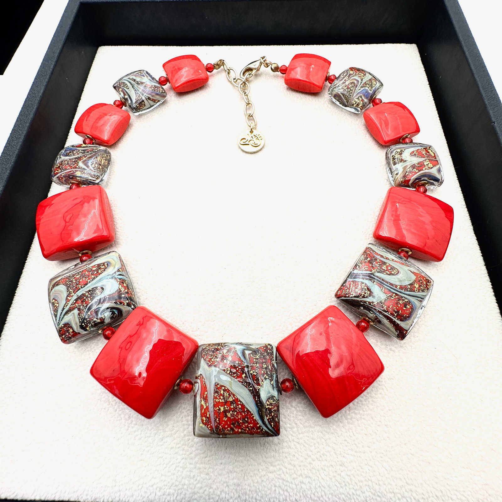 Italian Antonio Vacarri Murano Glass Bead Gold Tone Necklace 16 to 18 Inch: Italian Antonio Vacarri Murano Glass Bead Gold Tone Necklace 16 to 18 Inch