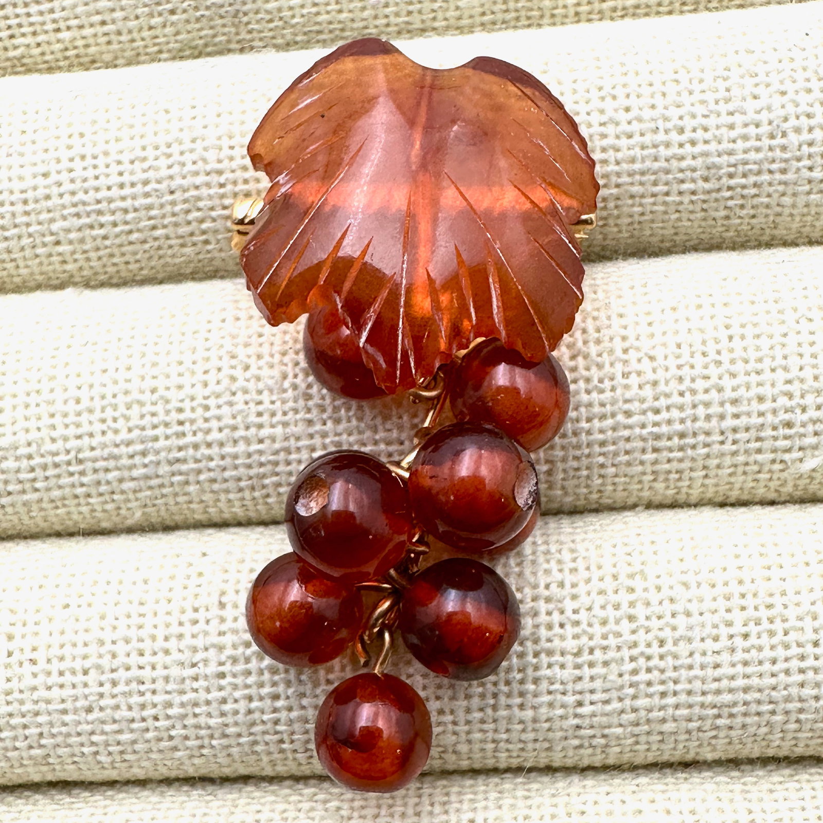 Vintage Natural Amber Gold Plated Pin Pendant 2 Inch: Vintage Natural Amber Gold Plated Pin Pendant 2 Inch
