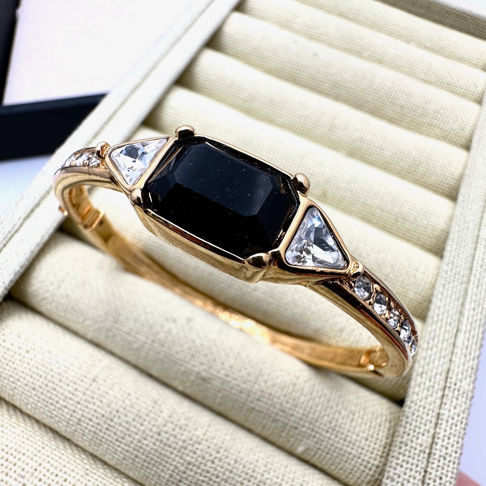 Vintage Monet Black and Clear Crystal Gold Plated Hinged Bangle Bracelet 7 Inch: Vintage Monet Black and Clear Crystal Gold Plated Hinged Bangle Bracelet 7 Inch