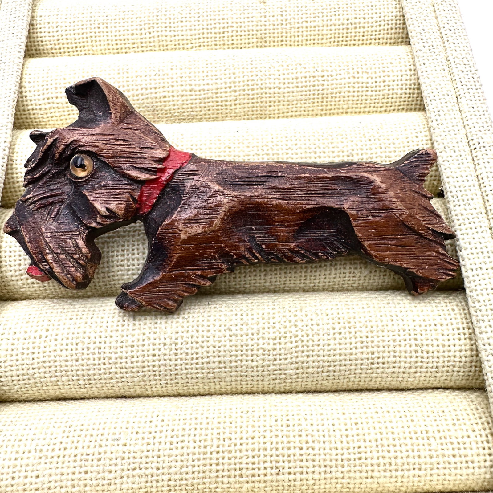 Vintage Carved Wood Scottie Dog Brooch Pin 3 Inch: Vintage Carved Wood Scottie Dog Brooch Pin 3 Inch