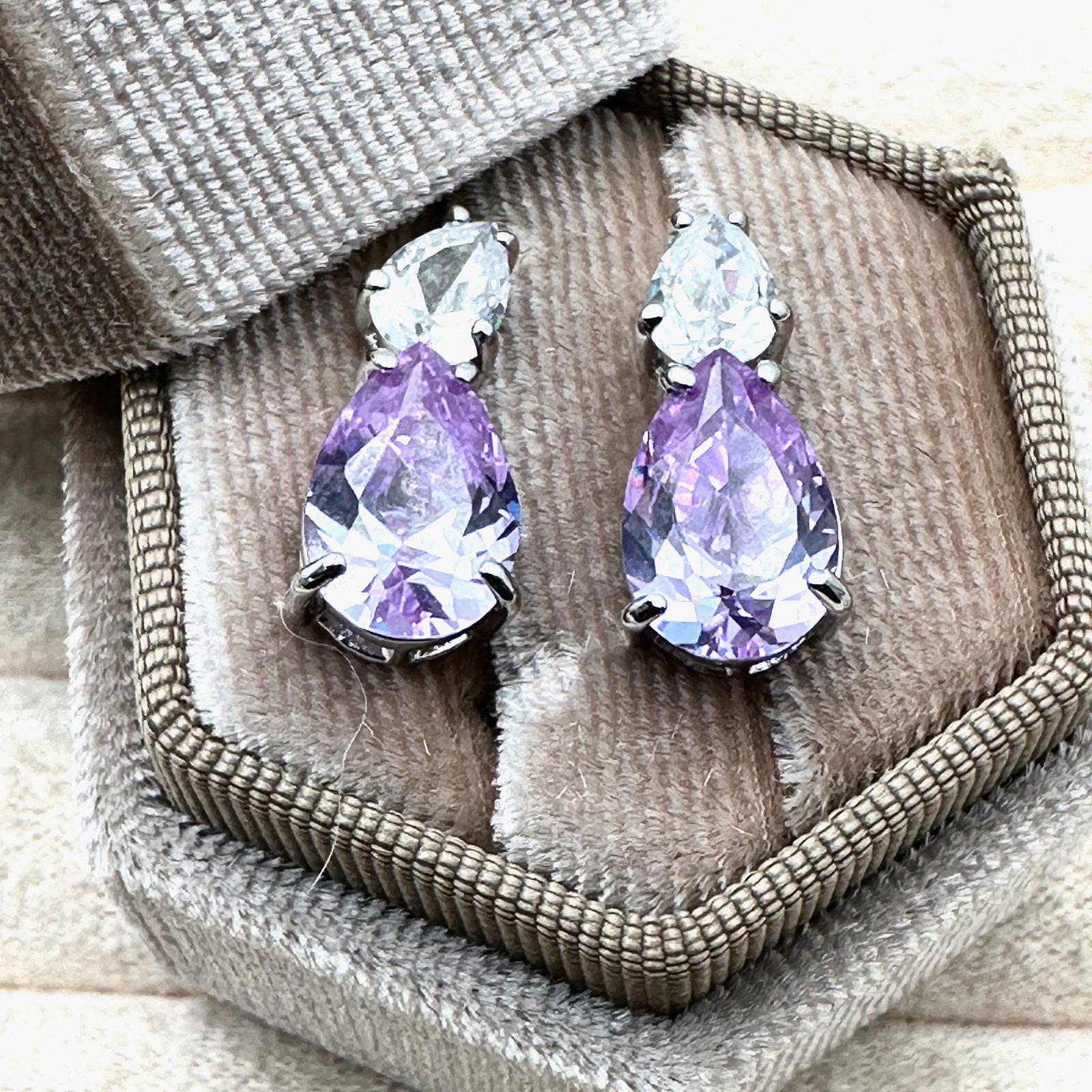 Purple and Clear Cubic Zirconia Sterling Silver Pierced Earrings Box Included: Purple and Clear Cubic Zirconia Sterling Silver Pierced Earrings Box Included