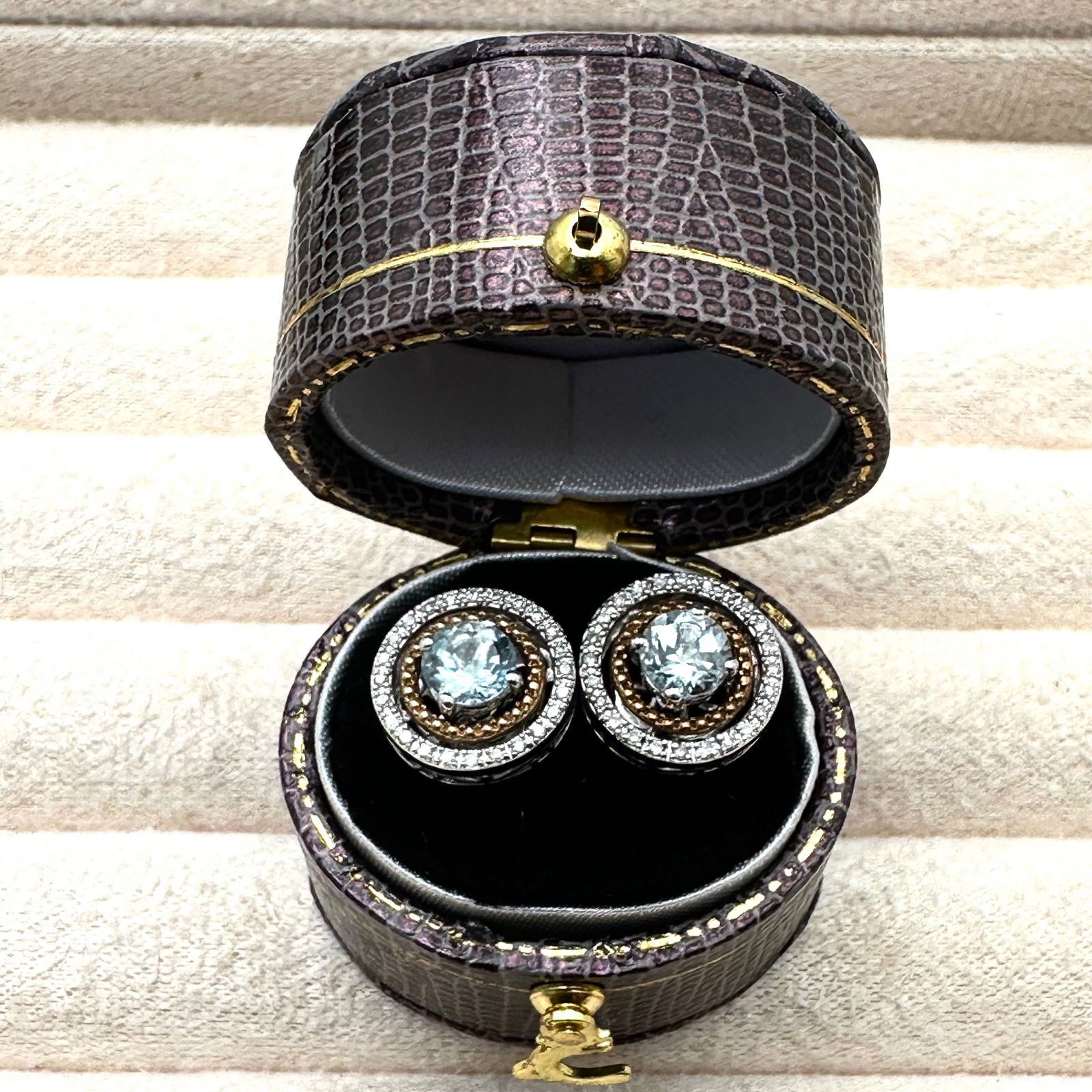 Designer Alwand Vahan Aquamarine and Diamond 14K Gold Sterling Silver Pierced Earrings Box Included: Designer Alwand Vahan Aquamarine and Diamond 14K Gold Sterling Silver Pierced Earrings Box Included